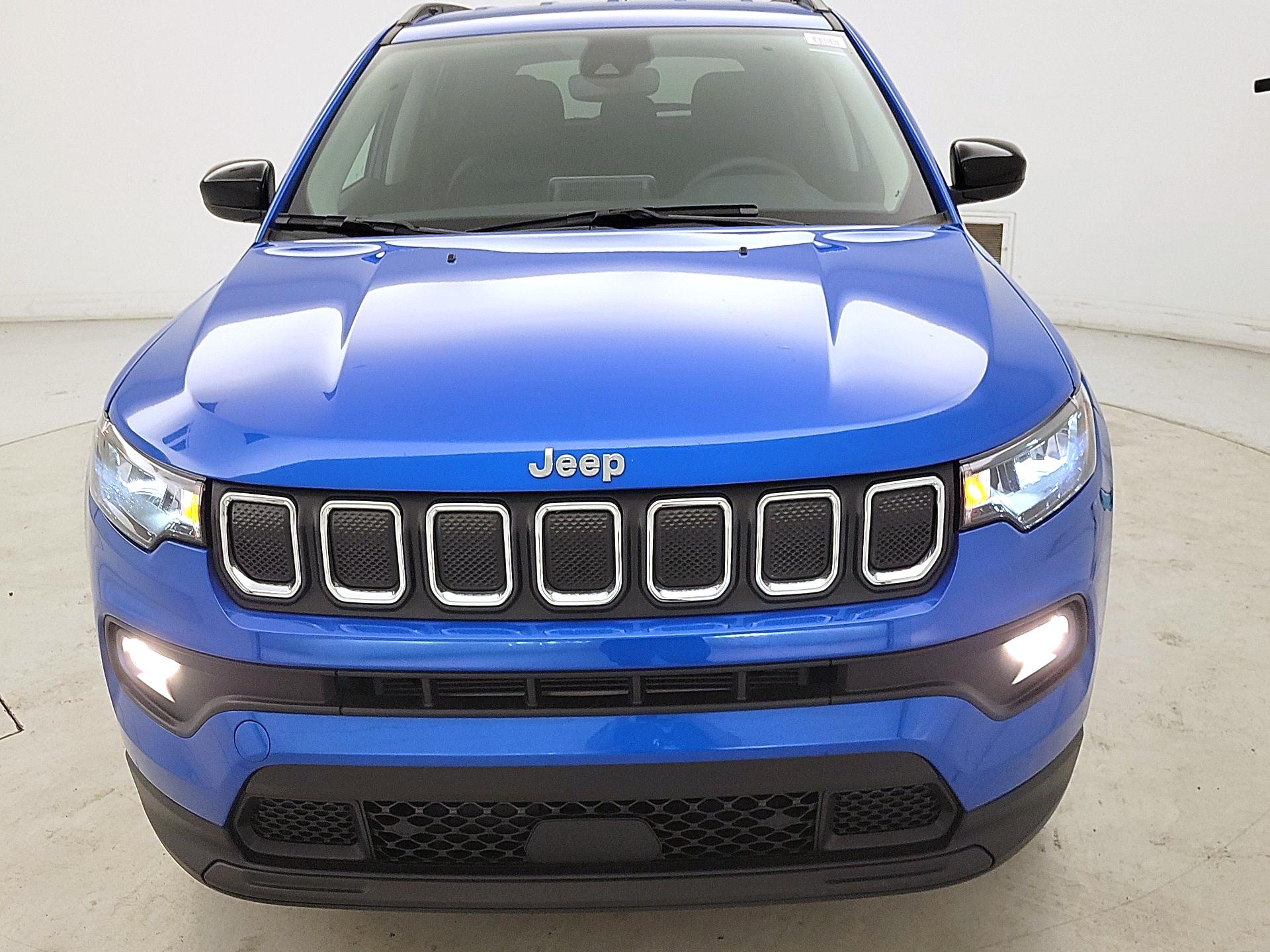 Thumbnail: 2022 Jeep Compass - 2