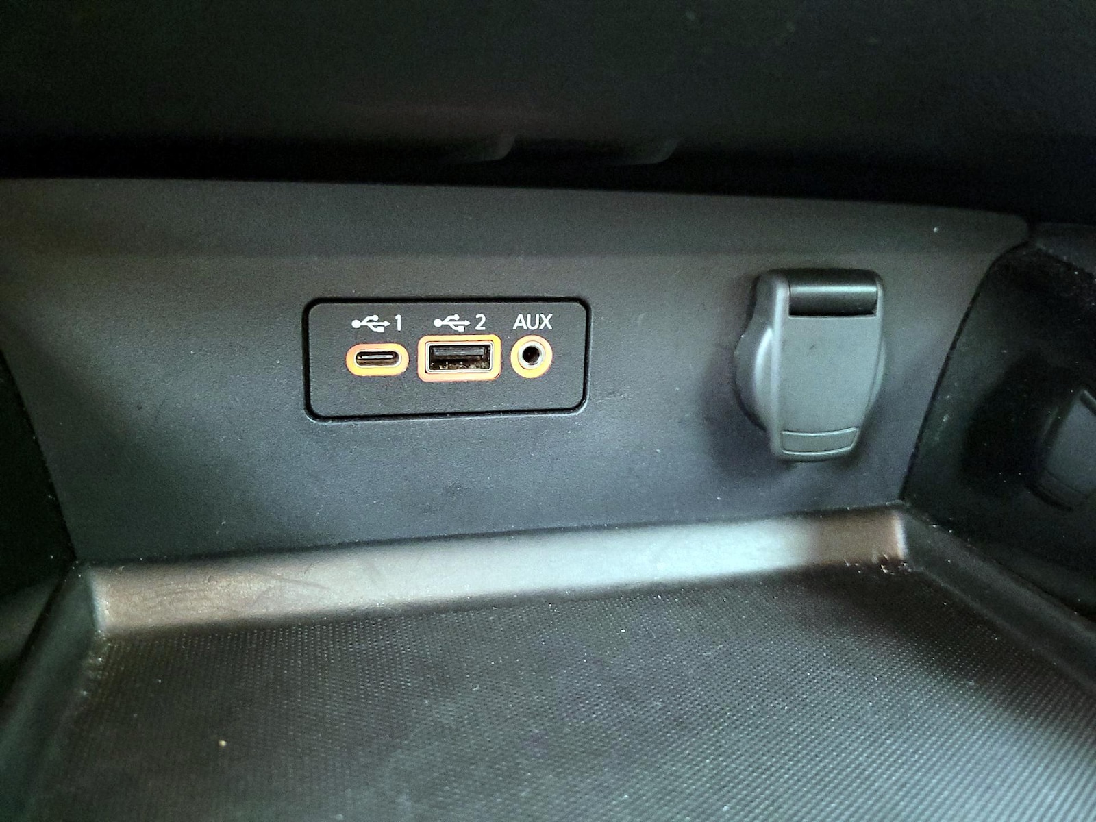 2024 Nissan Altima SV - Photo 19