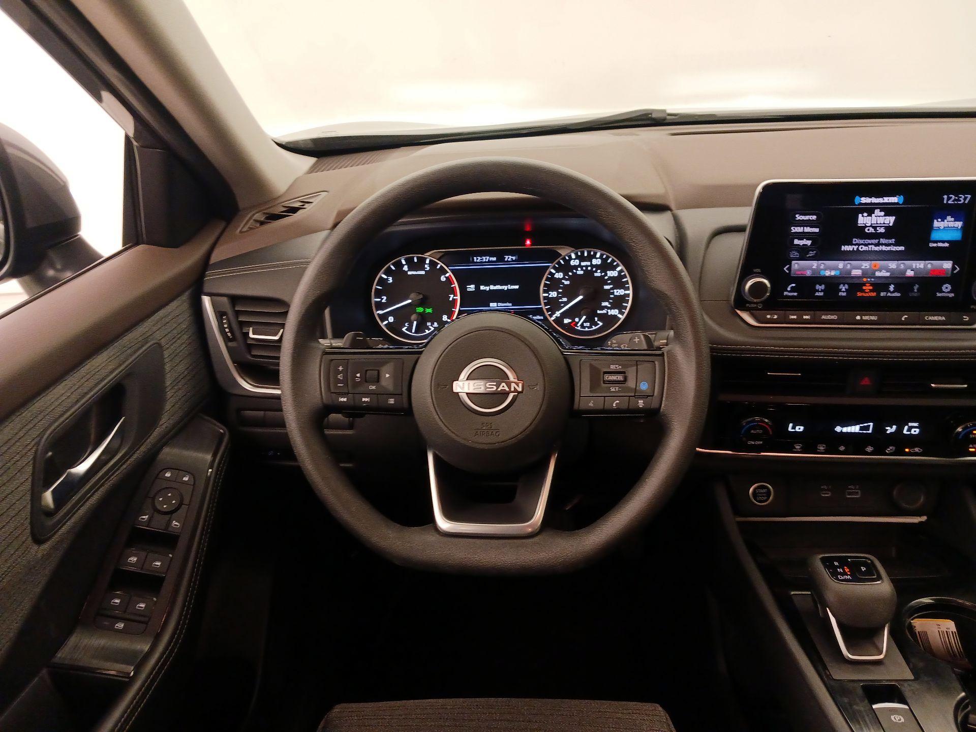 Thumbnail: 2023 Nissan Rogue - 10