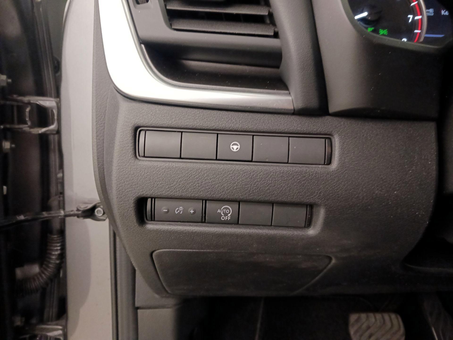 Thumbnail: 2023 Nissan Rogue - 13