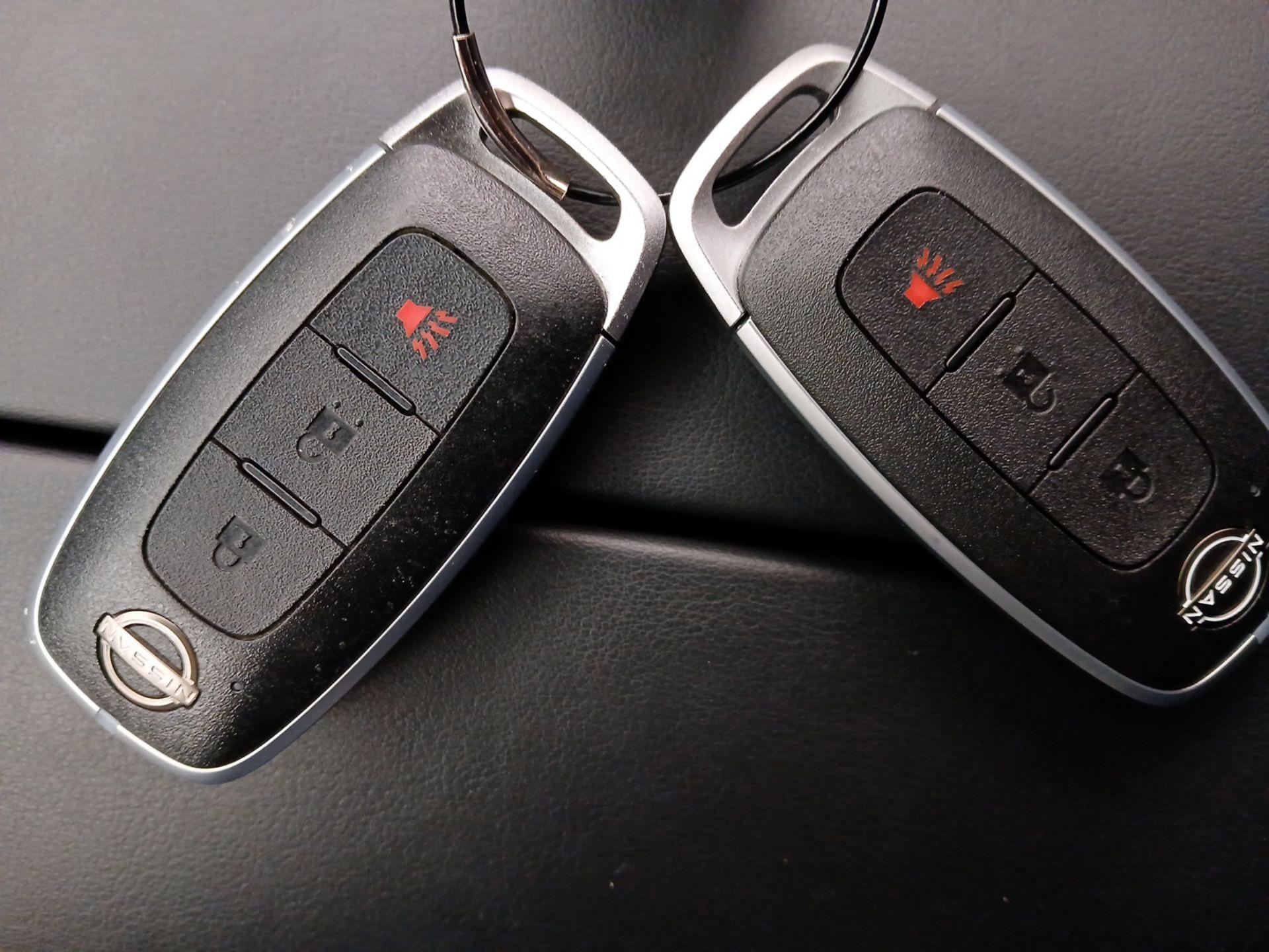 Thumbnail: 2023 Nissan Rogue - 20