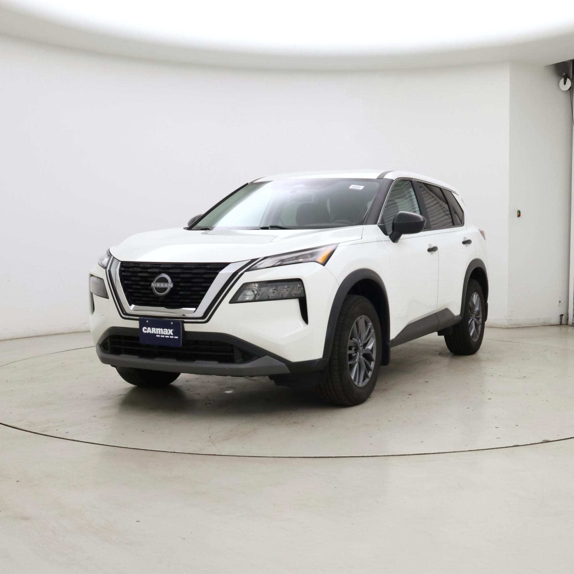 Thumbnail: 2023 Nissan Rogue - 4