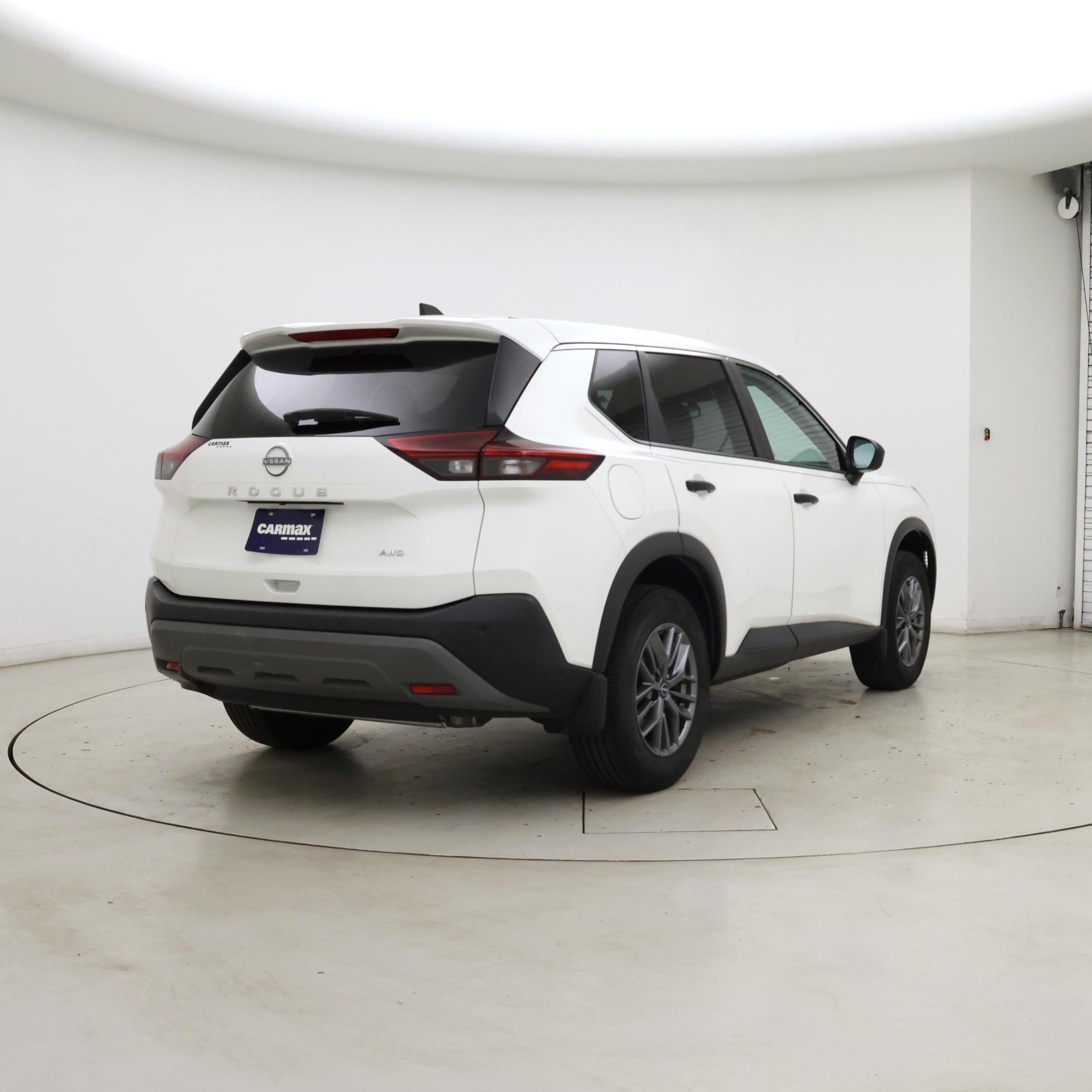 Thumbnail: 2023 Nissan Rogue - 8