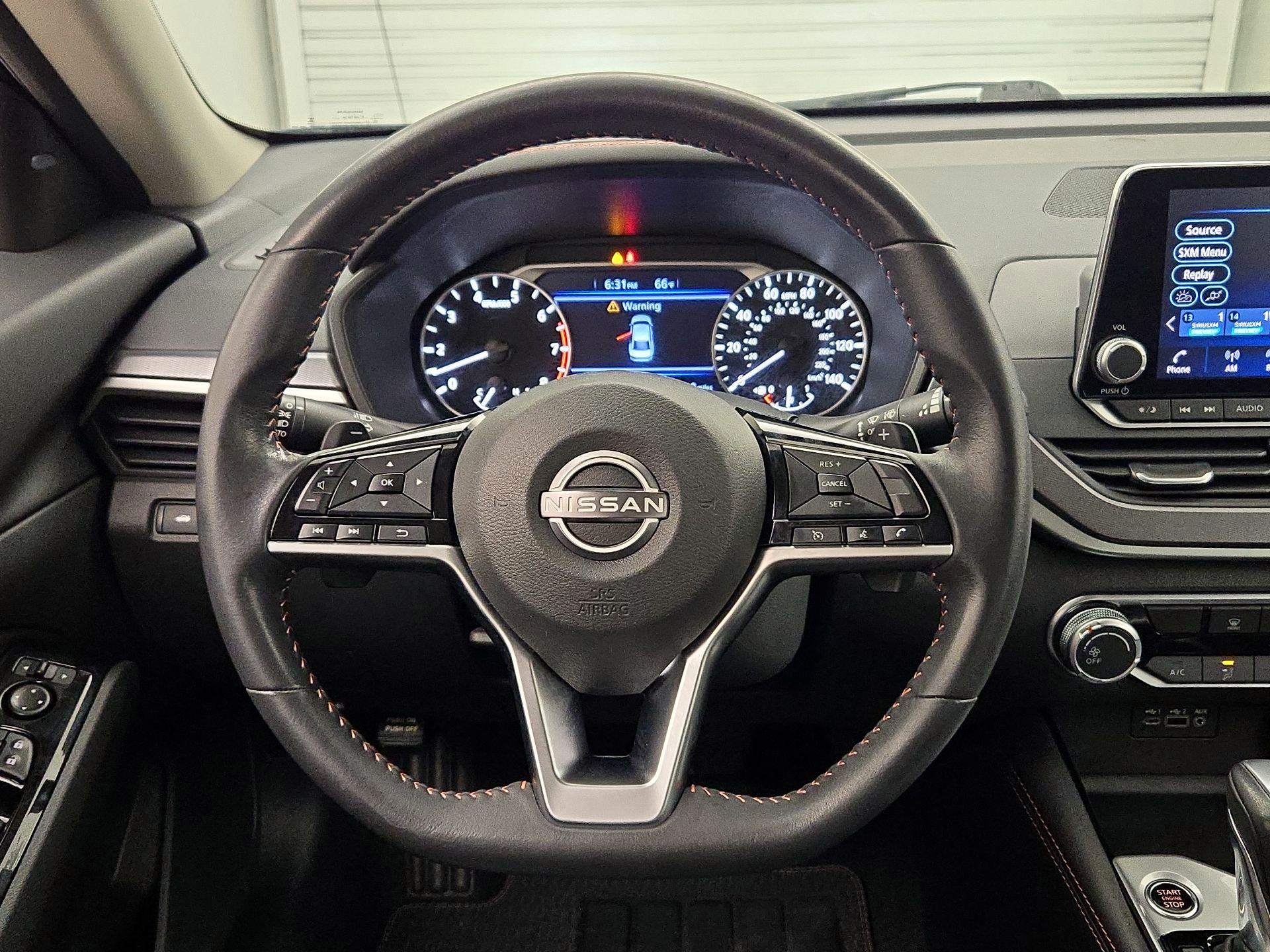 Thumbnail: 2023 Nissan Altima - 10