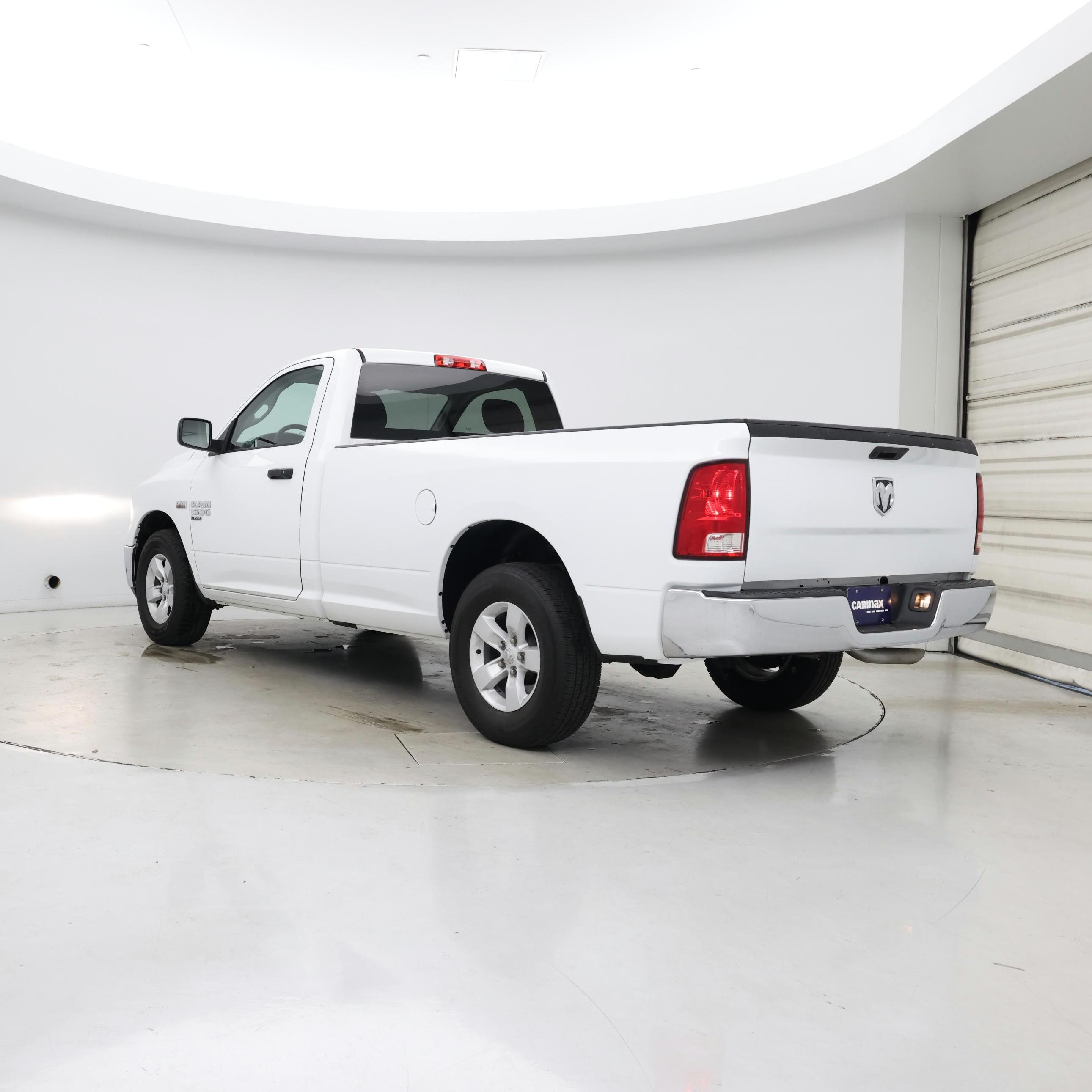 Thumbnail: 2022 RAM 1500 Classic - 2