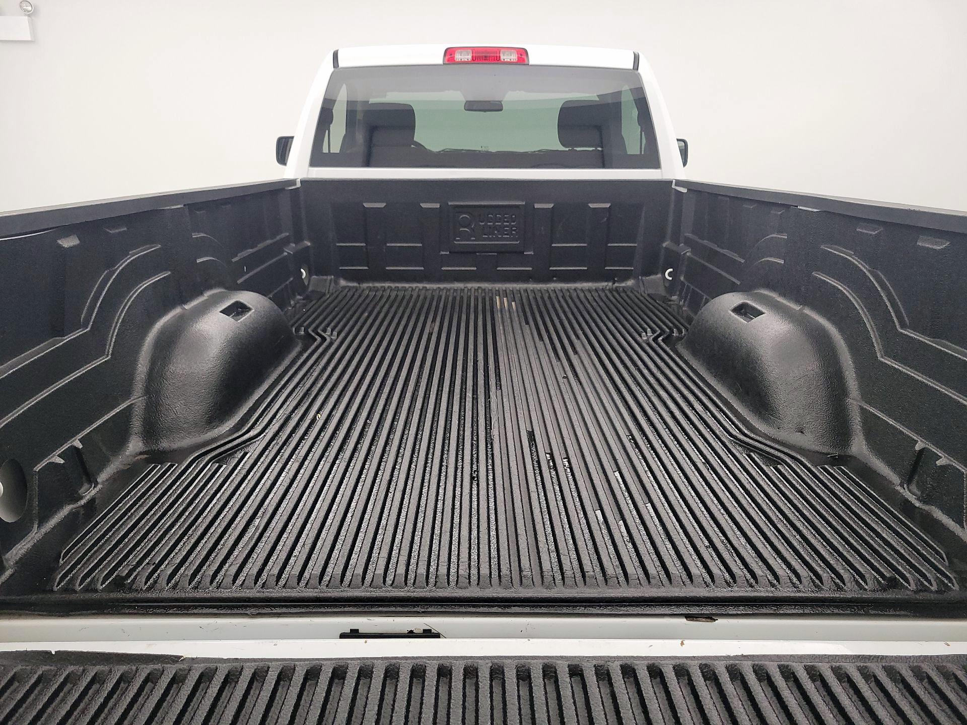 Thumbnail: 2022 RAM 1500 Classic - 19