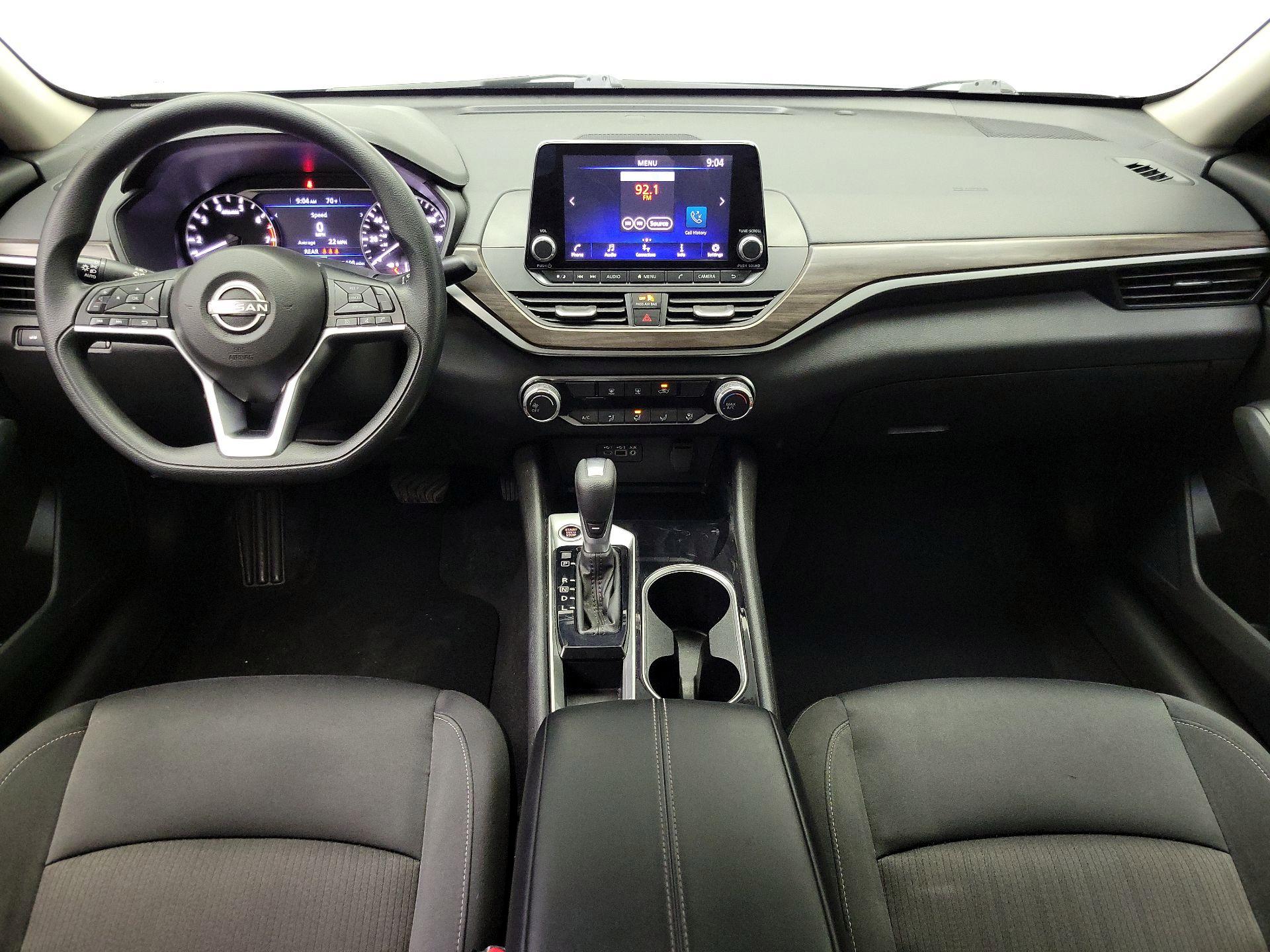 Thumbnail: 2024 Nissan Altima - 9