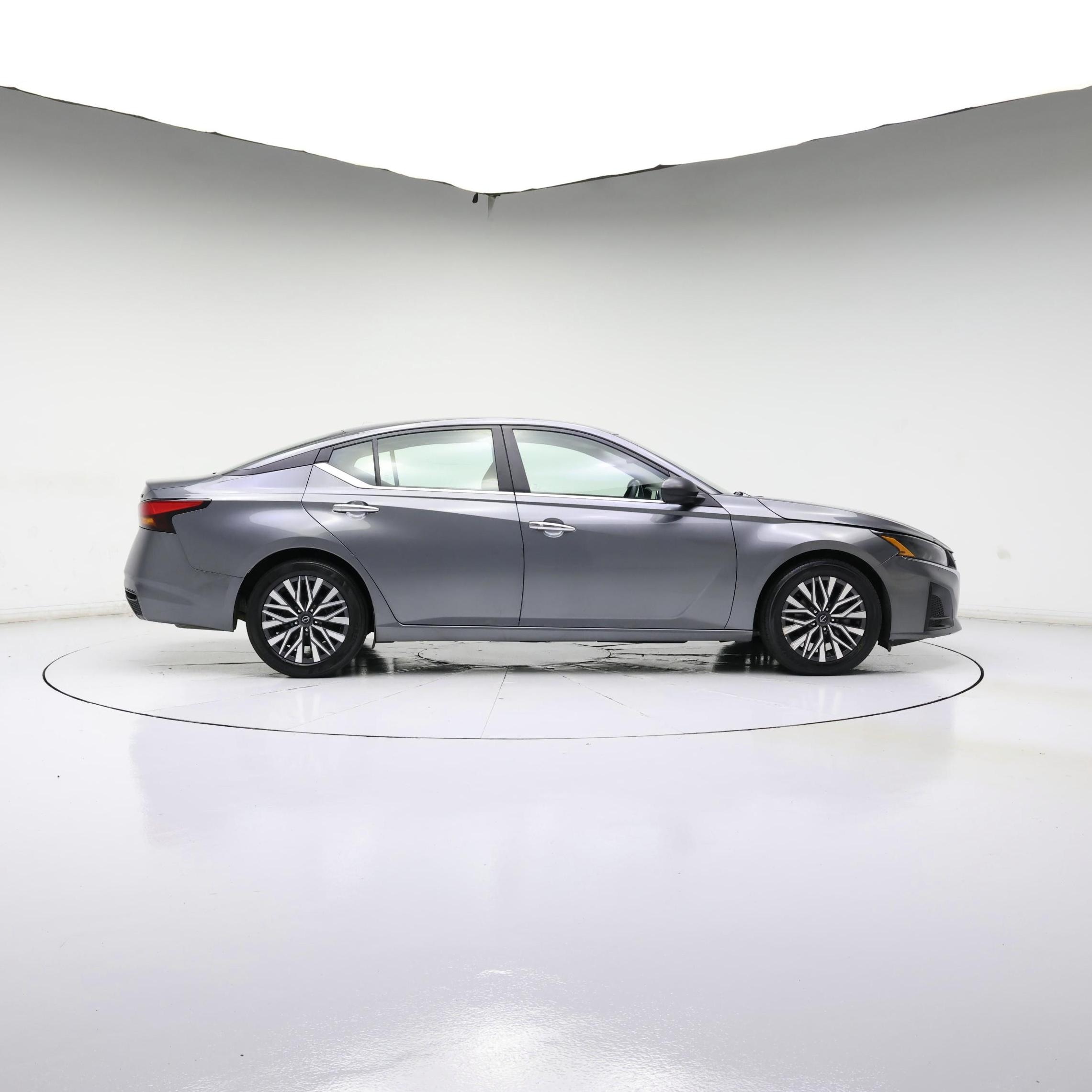 Thumbnail: 2024 Nissan Altima - 7