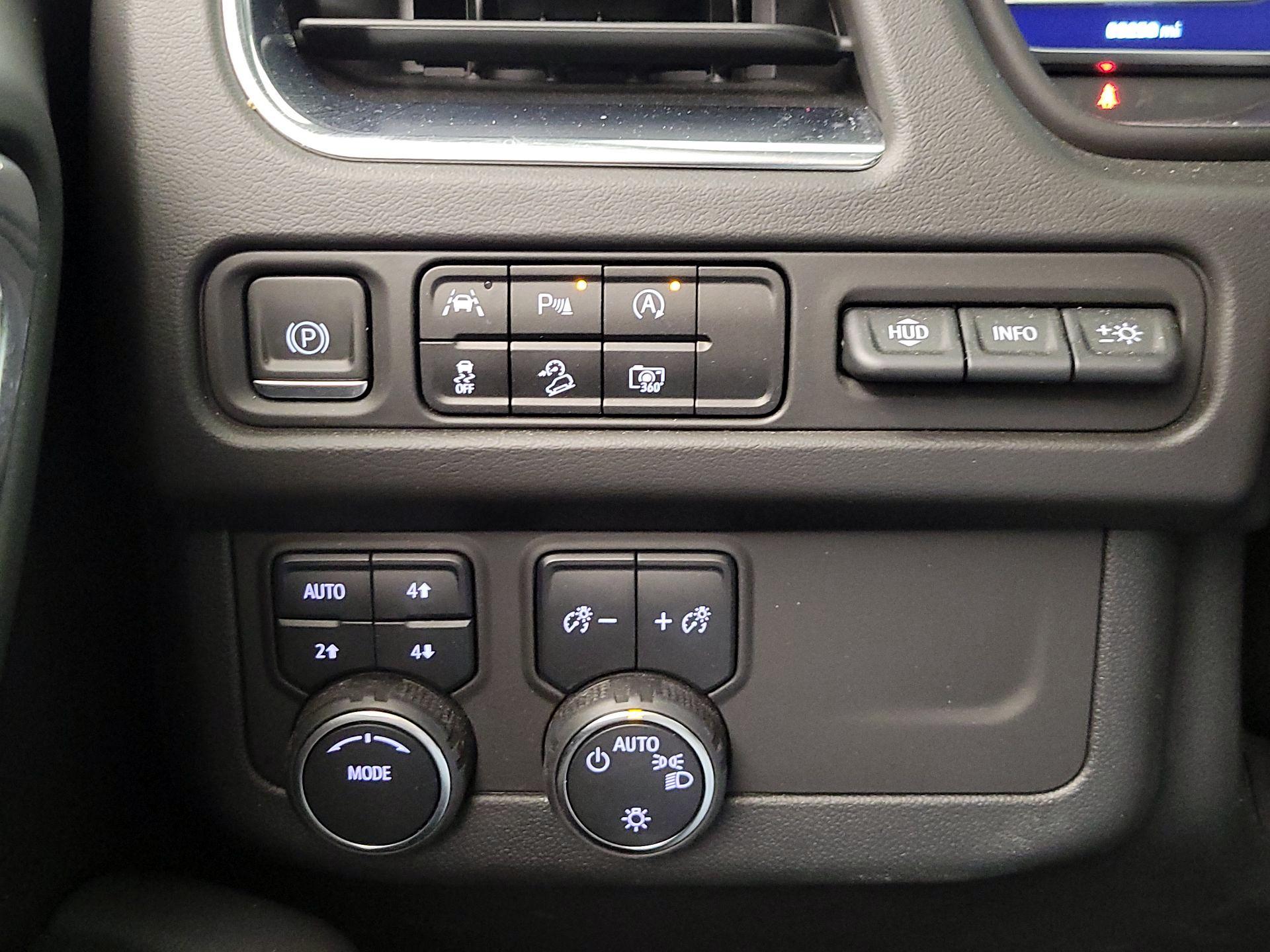 Thumbnail: 2023 Chevrolet Tahoe - 13