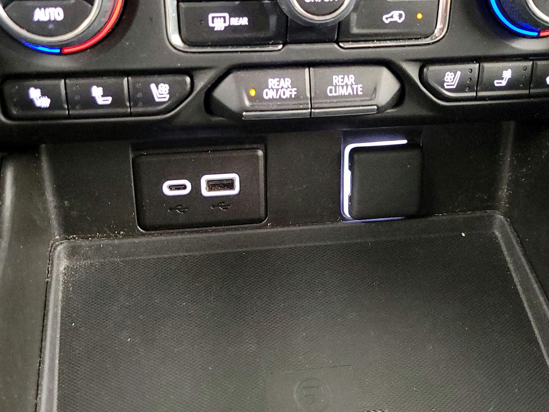 Thumbnail: 2023 Chevrolet Tahoe - 18