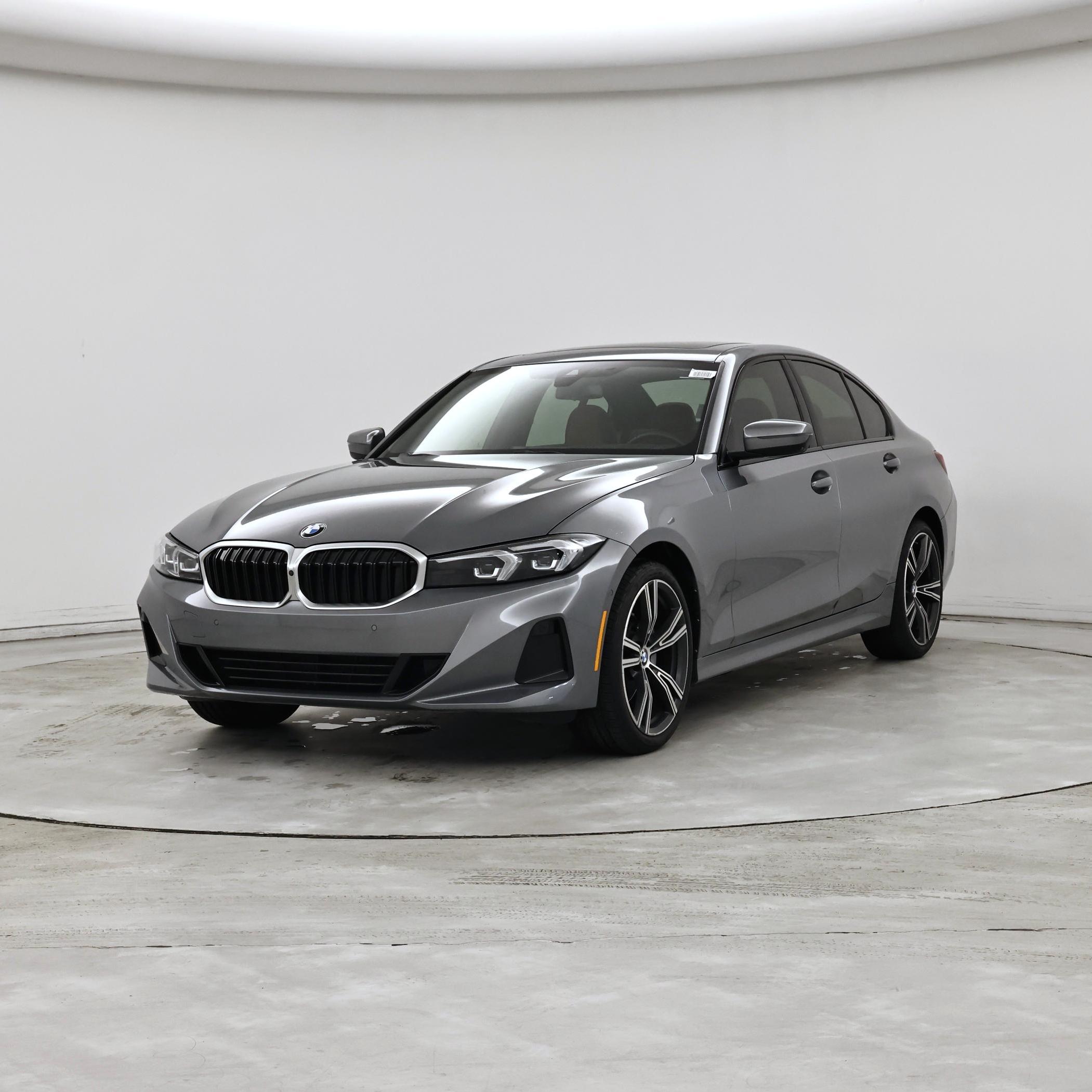 Thumbnail: 2023 BMW 3 Series - 4