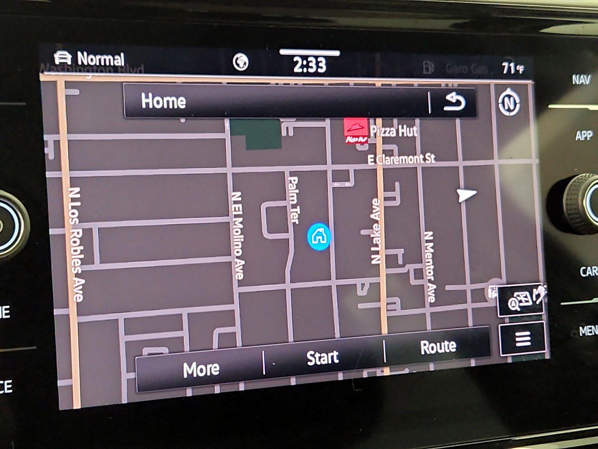 Thumbnail: 2023 Volkswagen Atlas - 14