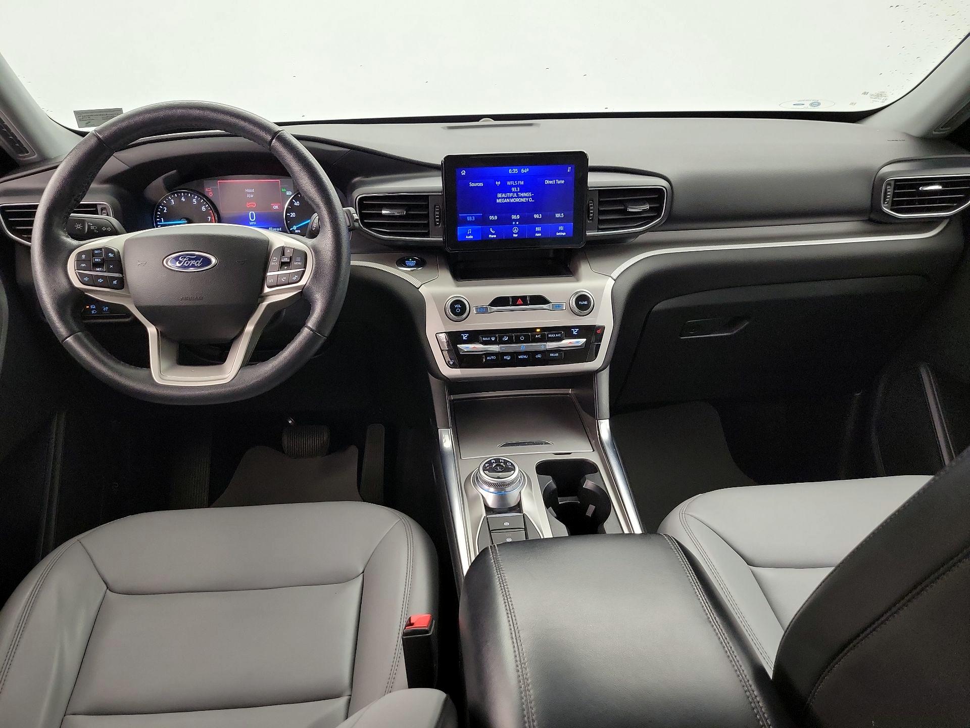 Thumbnail: 2021 Ford Explorer - 9