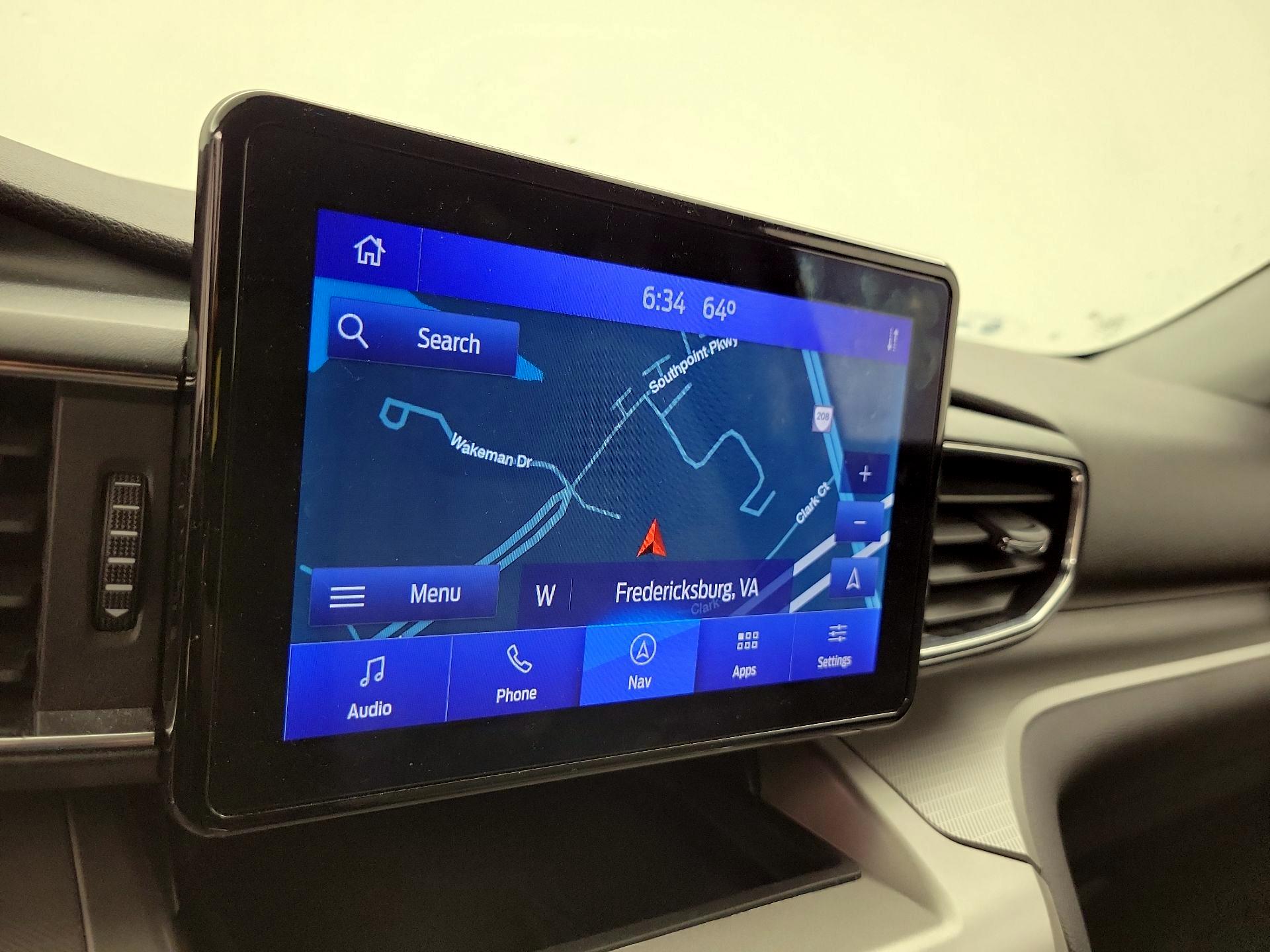 Thumbnail: 2021 Ford Explorer - 14