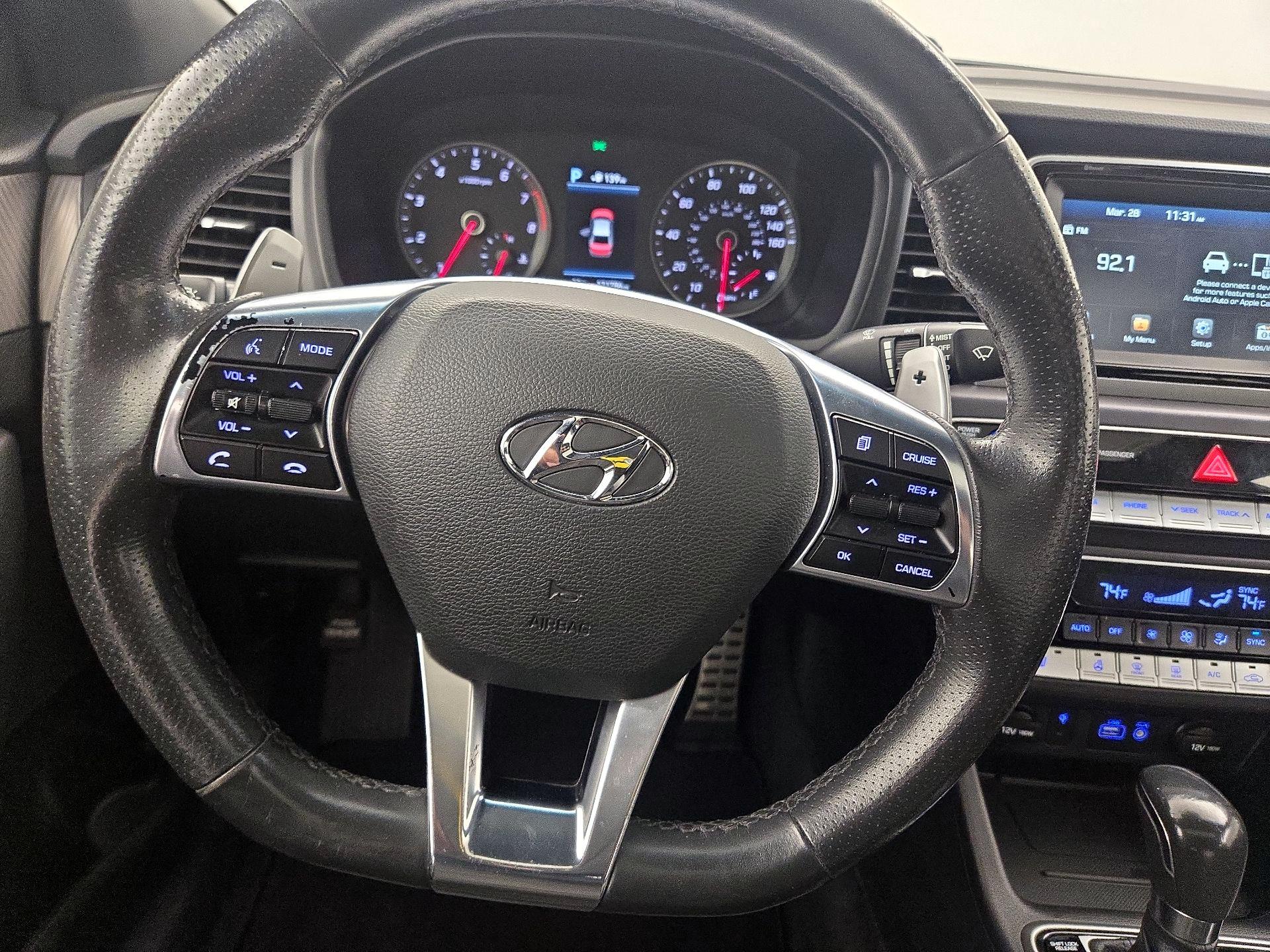 Thumbnail: 2018 Hyundai Sonata - 10