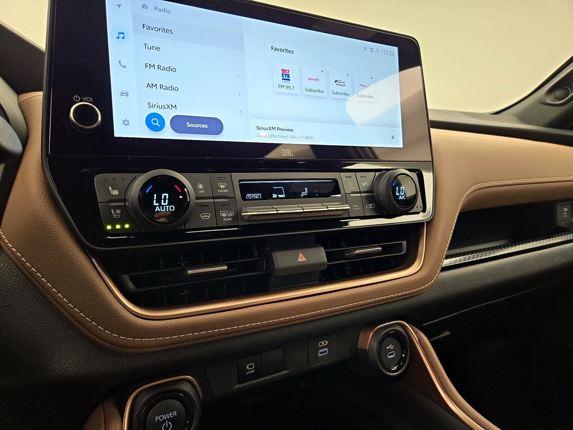 Thumbnail: 2023 Jeep Grand Cherokee - 16