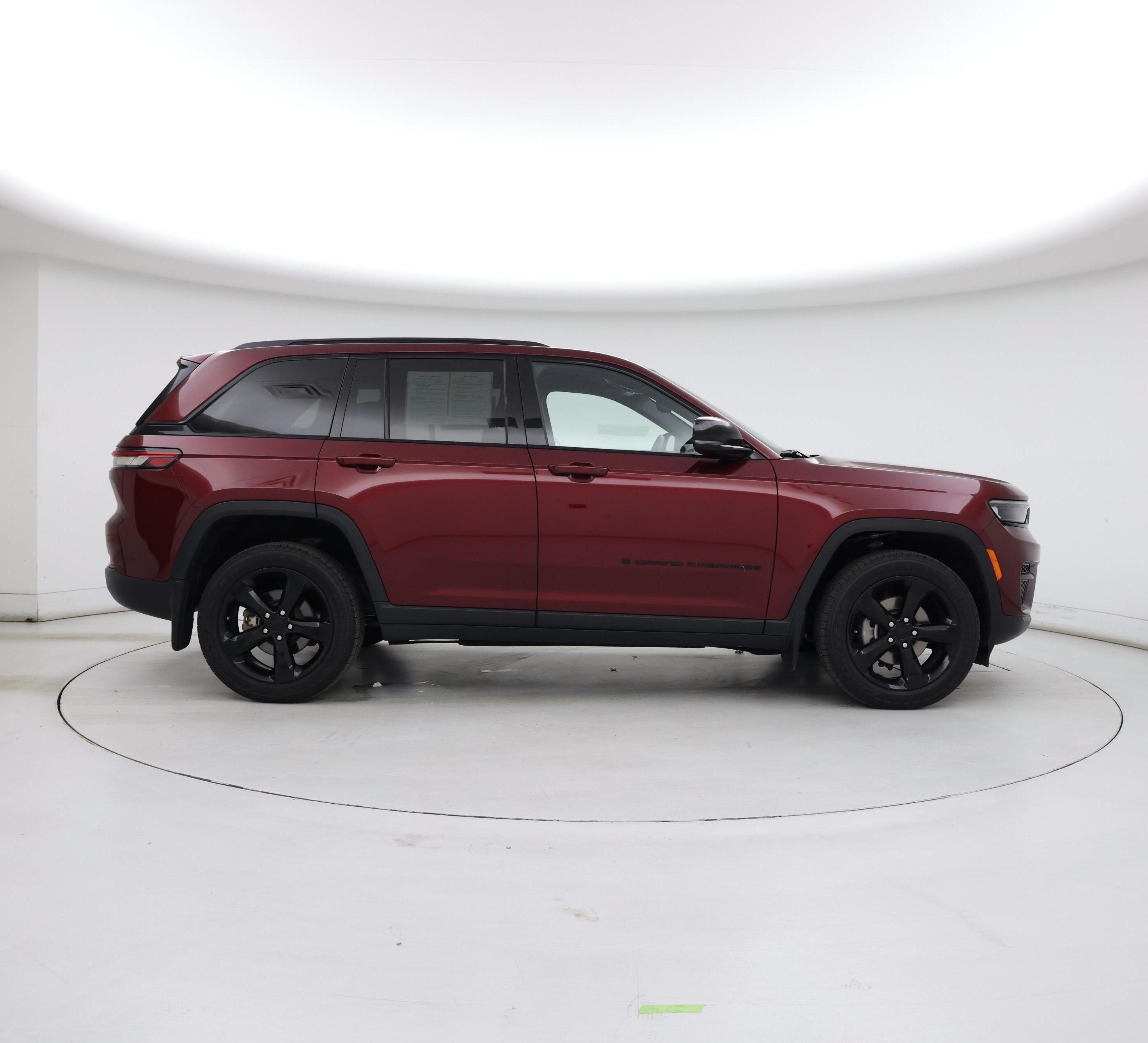 Thumbnail: 2023 Jeep Grand Cherokee - 7