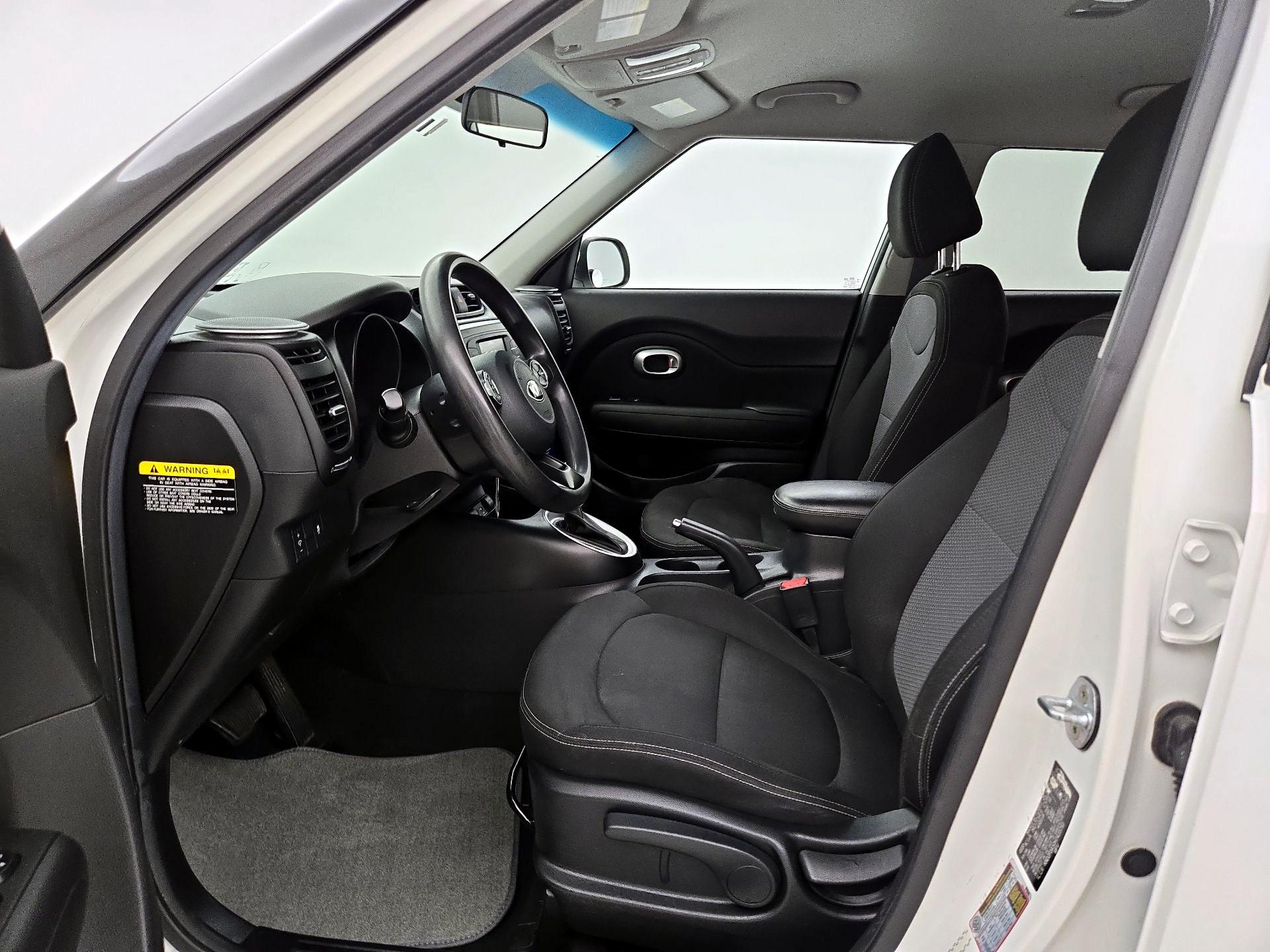 Thumbnail: 2017 Kia Soul - 11