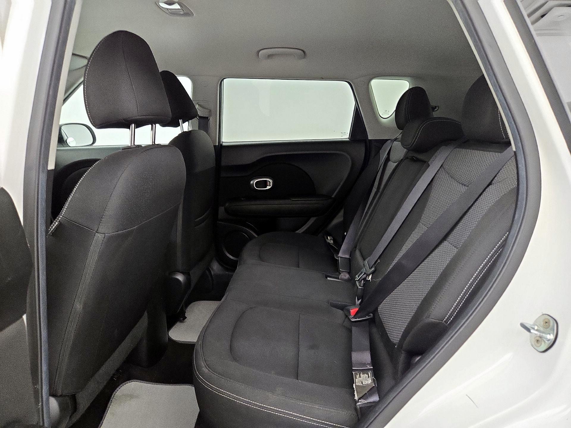 Thumbnail: 2017 Kia Soul - 19