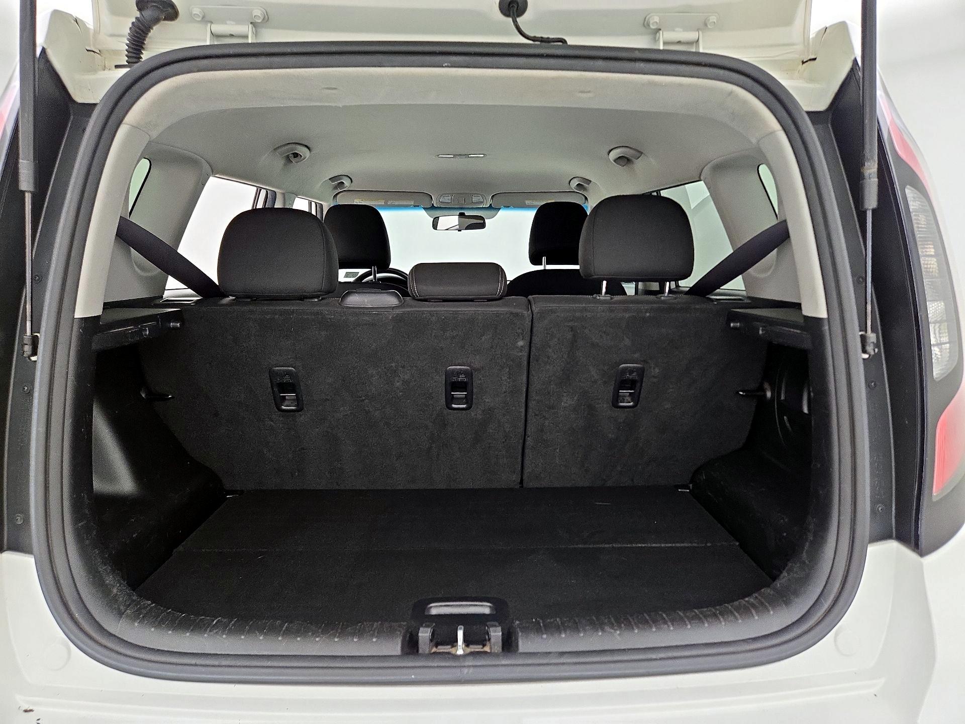 Thumbnail: 2017 Kia Soul - 20