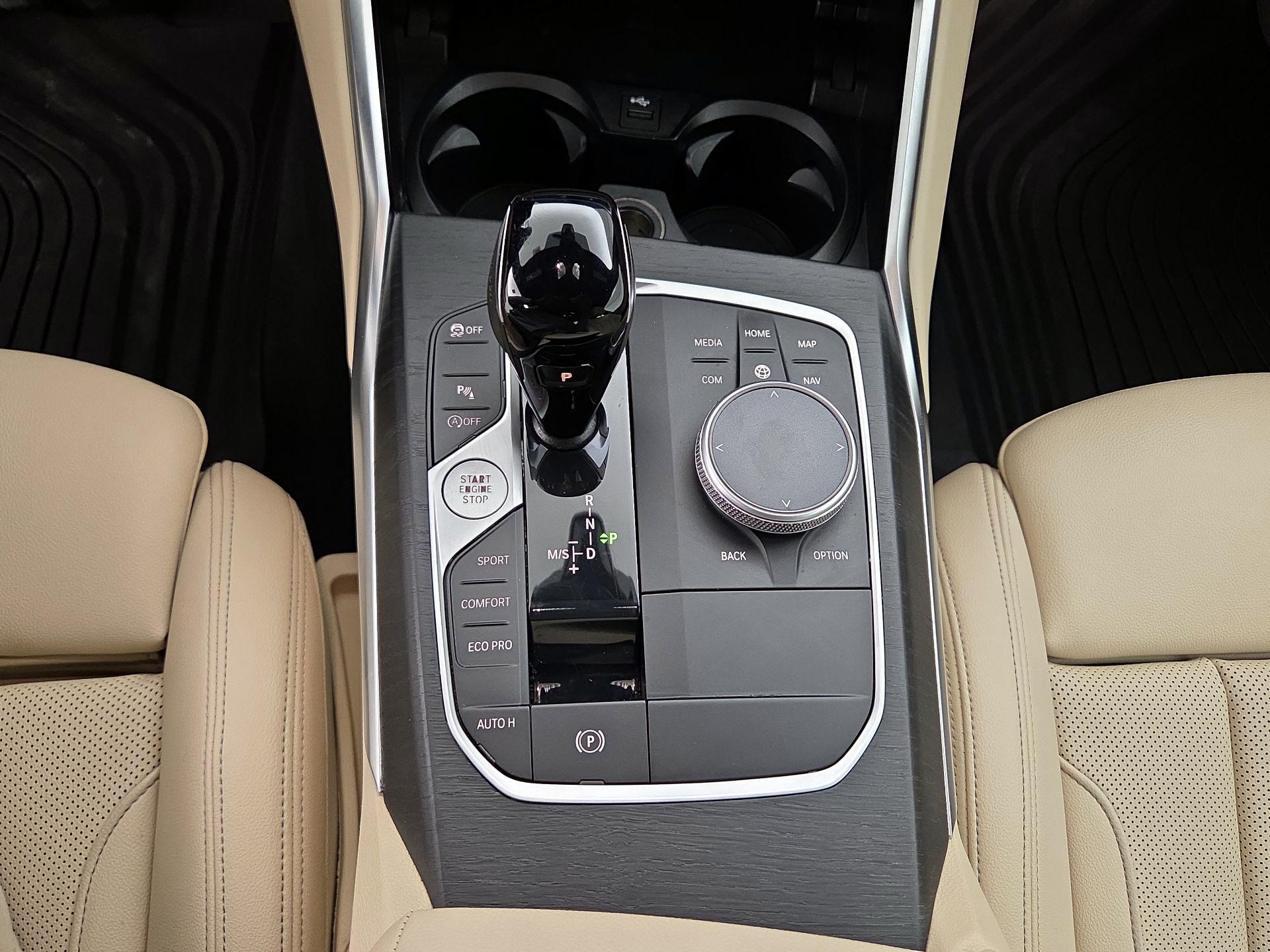 Thumbnail: 2022 BMW 4 Series - 16