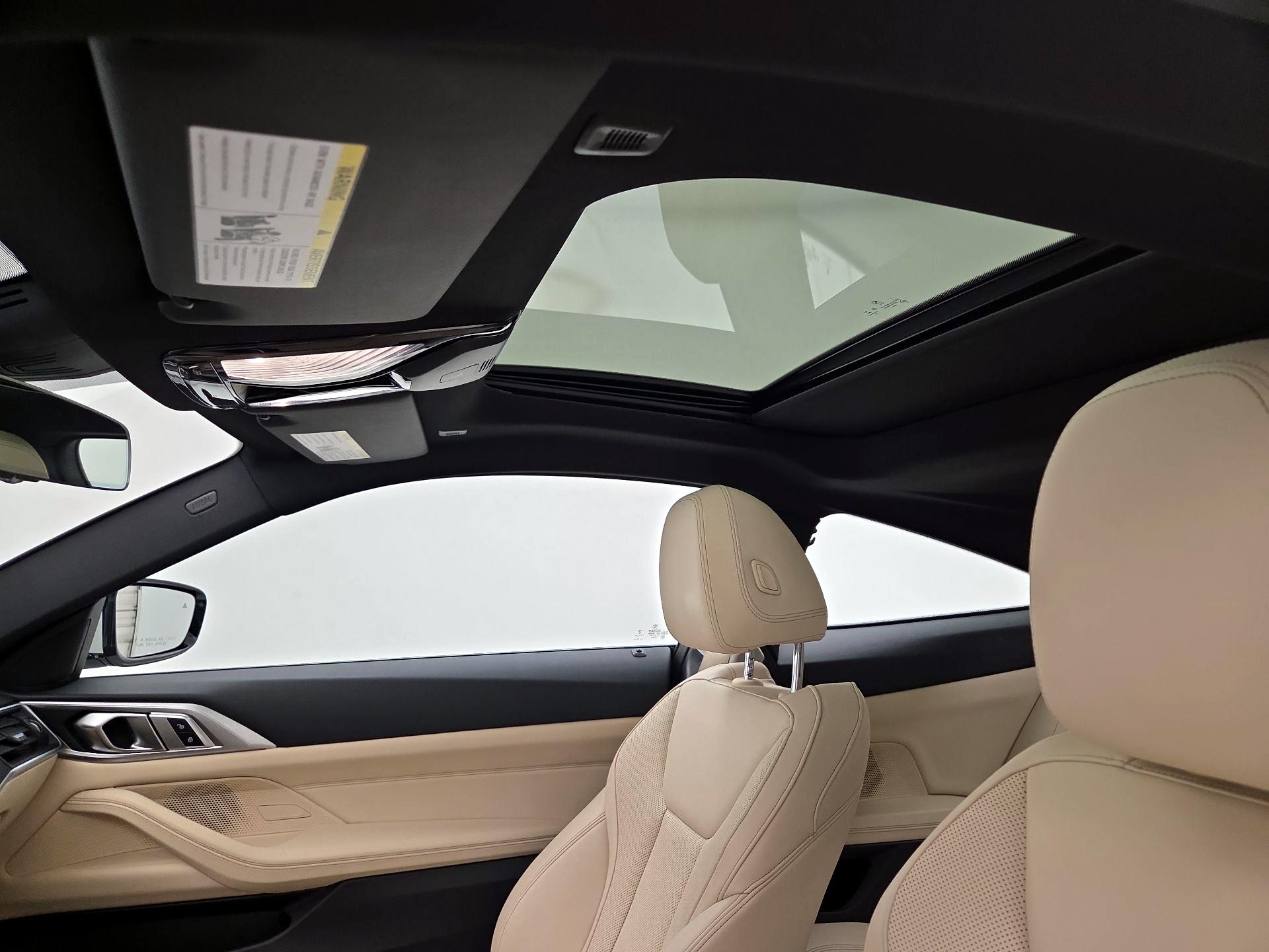 Thumbnail: 2022 BMW 4 Series - 18