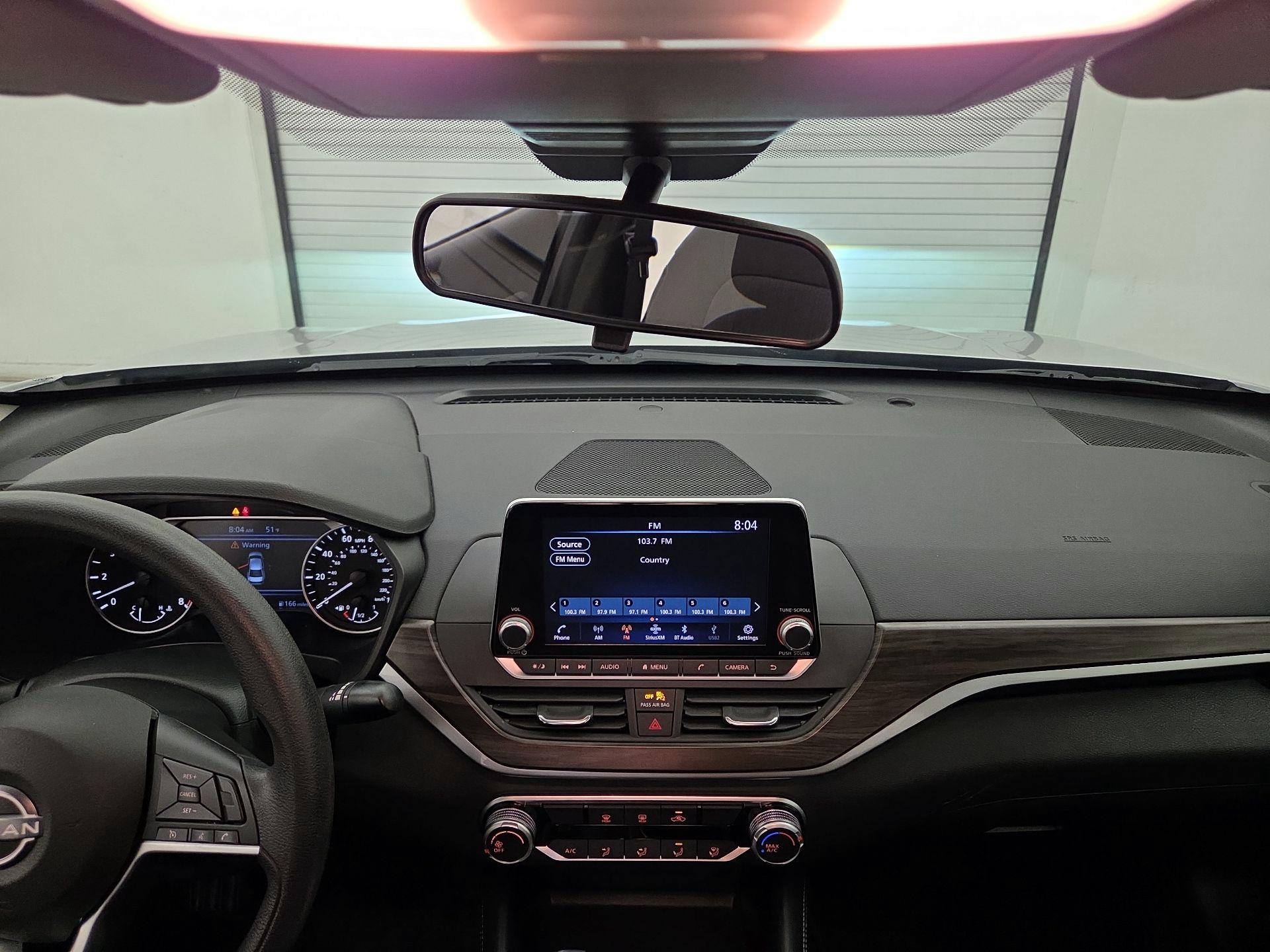 Thumbnail: 2023 Nissan Altima - 9