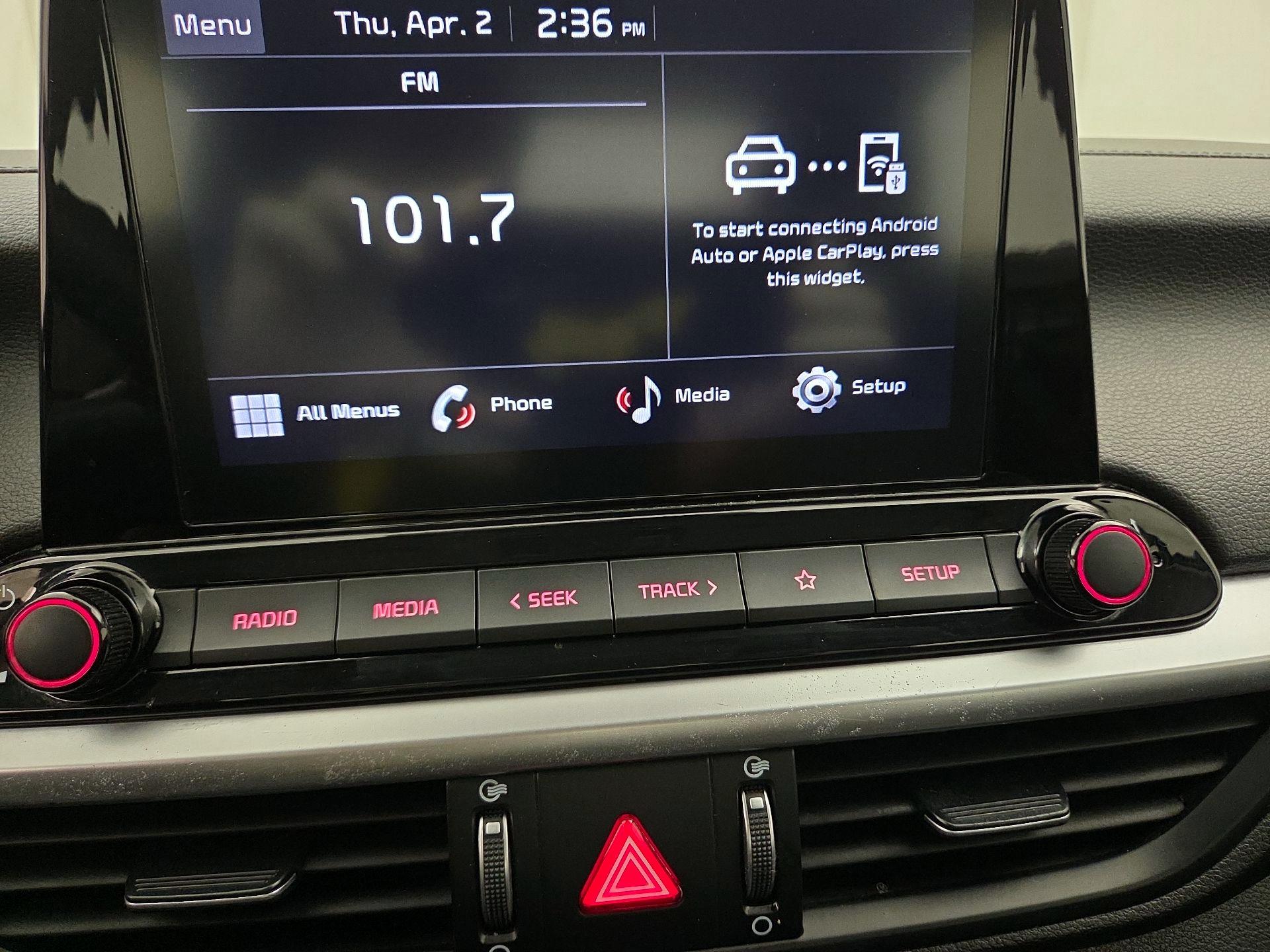 Thumbnail: 2023 Kia Forte - 15