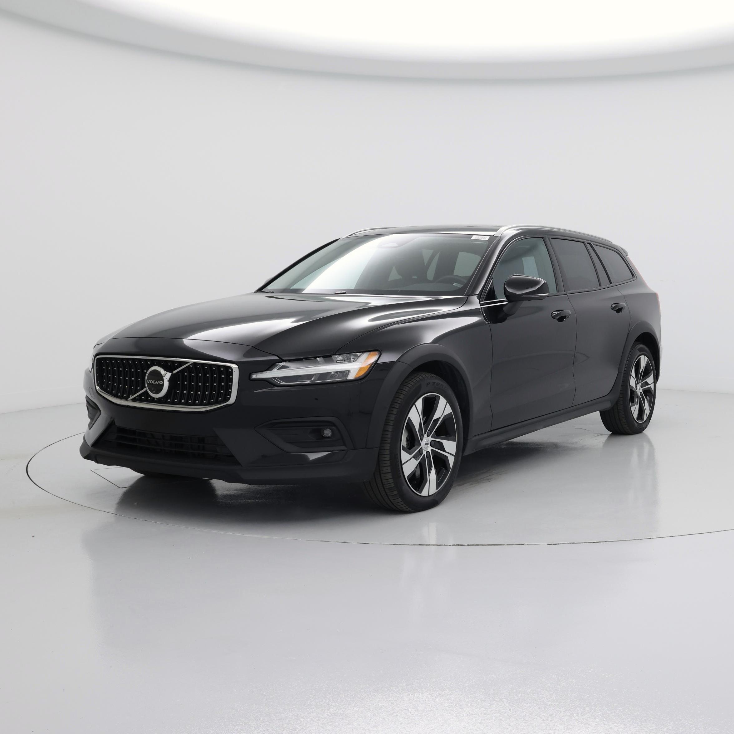 Thumbnail: 2025 Volvo S60 - 4