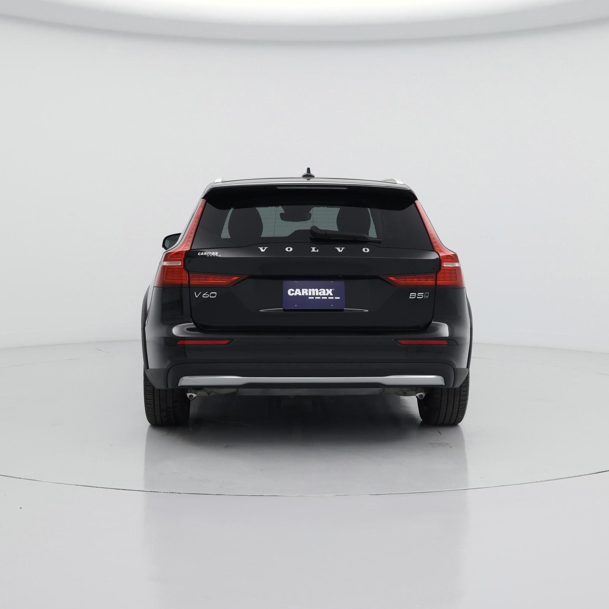 Thumbnail: 2025 Volvo S60 - 6