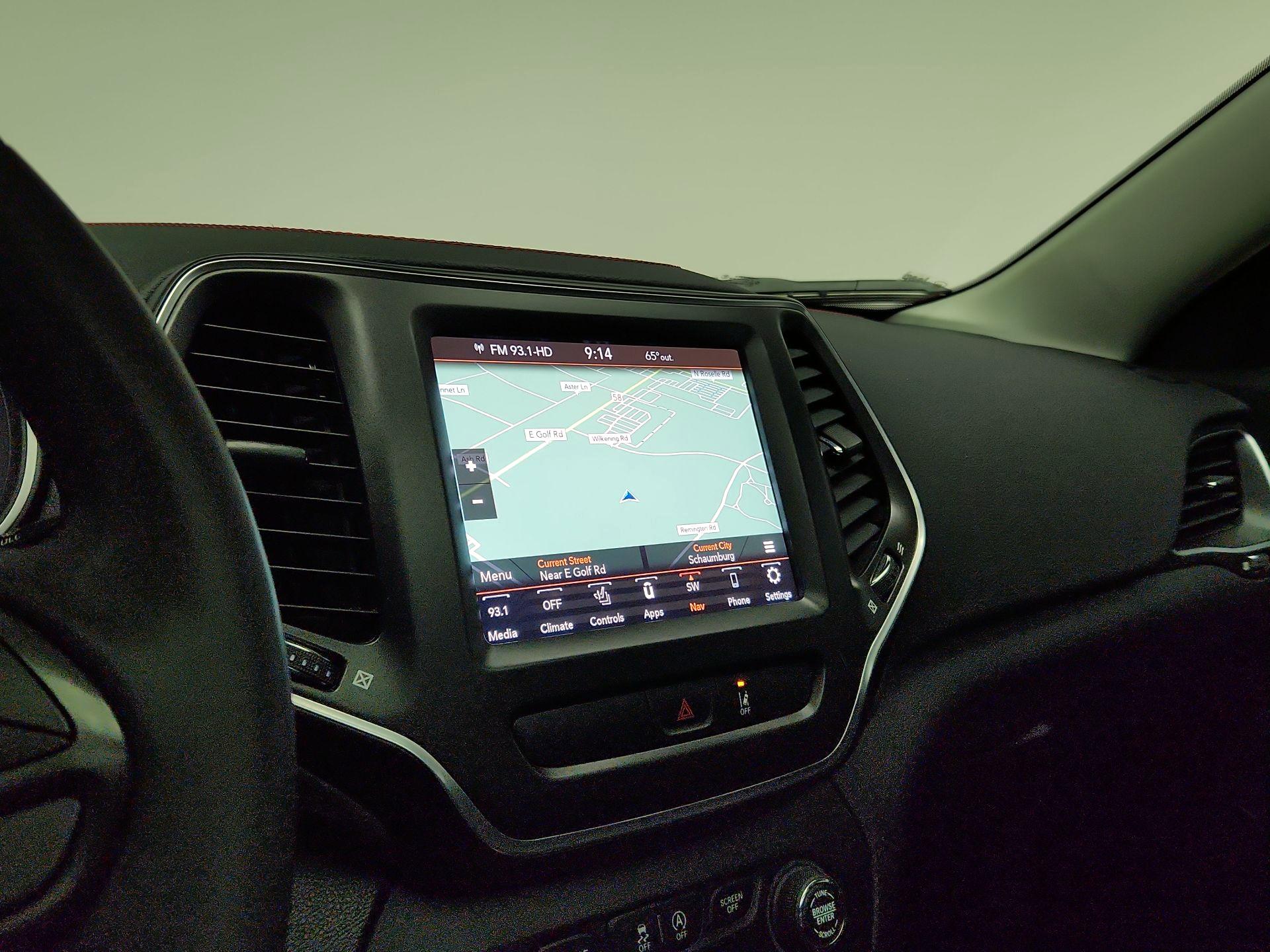 Thumbnail: 2022 Jeep Cherokee - 14