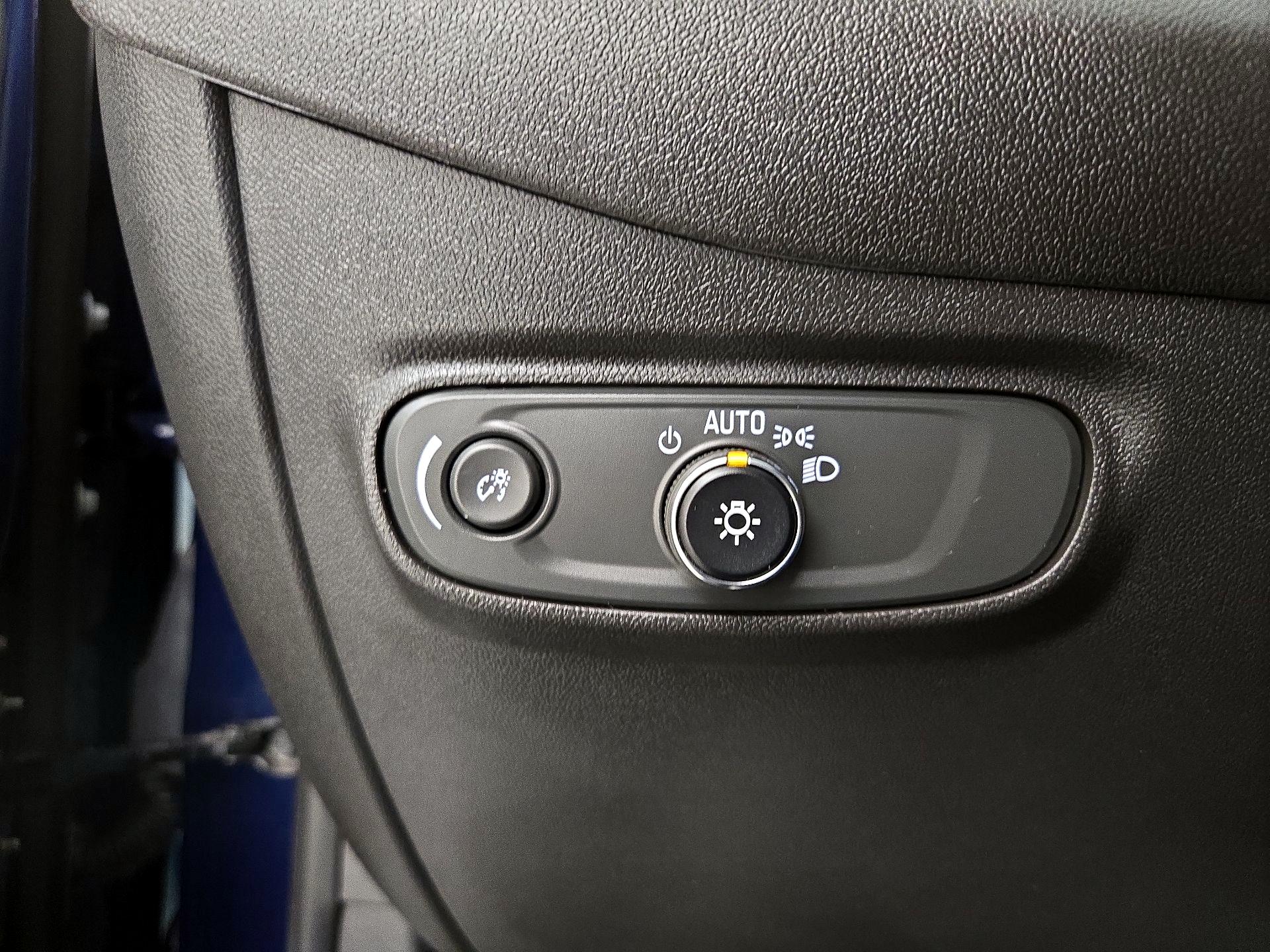 Thumbnail: 2023 Chevrolet Equinox - 13