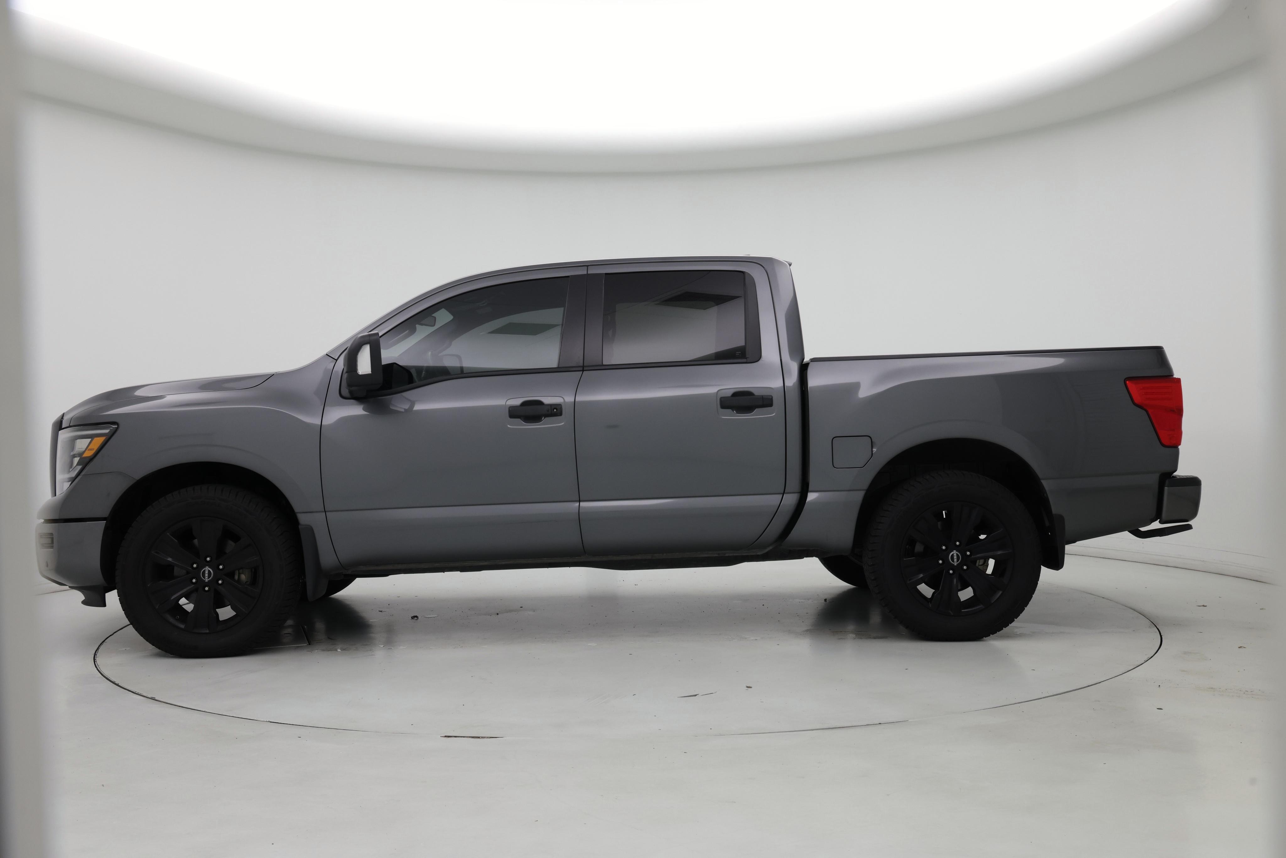 Thumbnail: 2023 Nissan Titan - 3