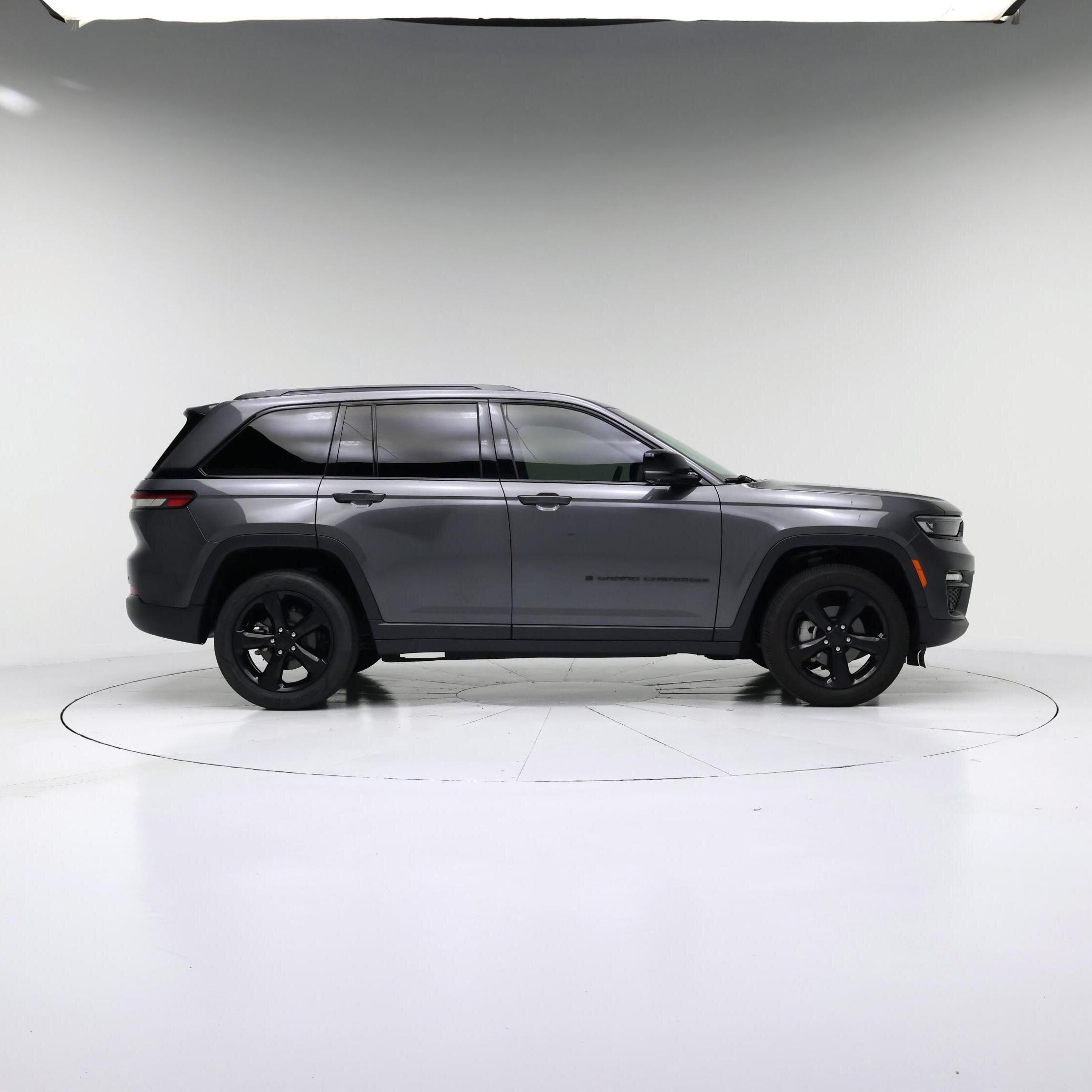 Thumbnail: 2023 Jeep Grand Cherokee - 7