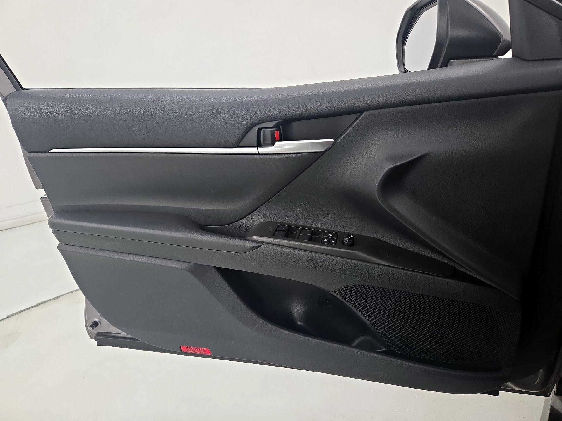 Thumbnail: 2024 Toyota Camry - 12