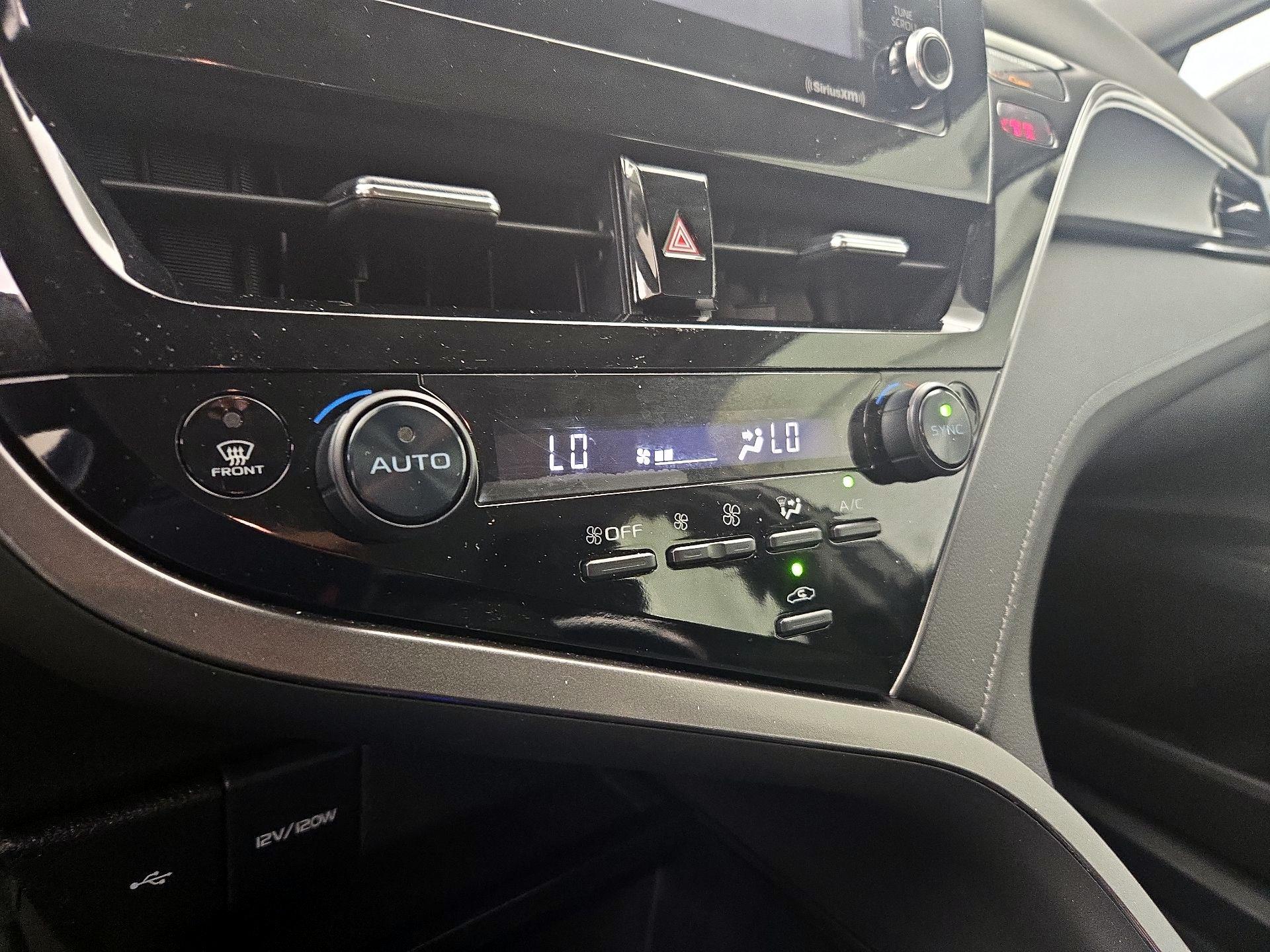 Thumbnail: 2024 Toyota Camry - 16