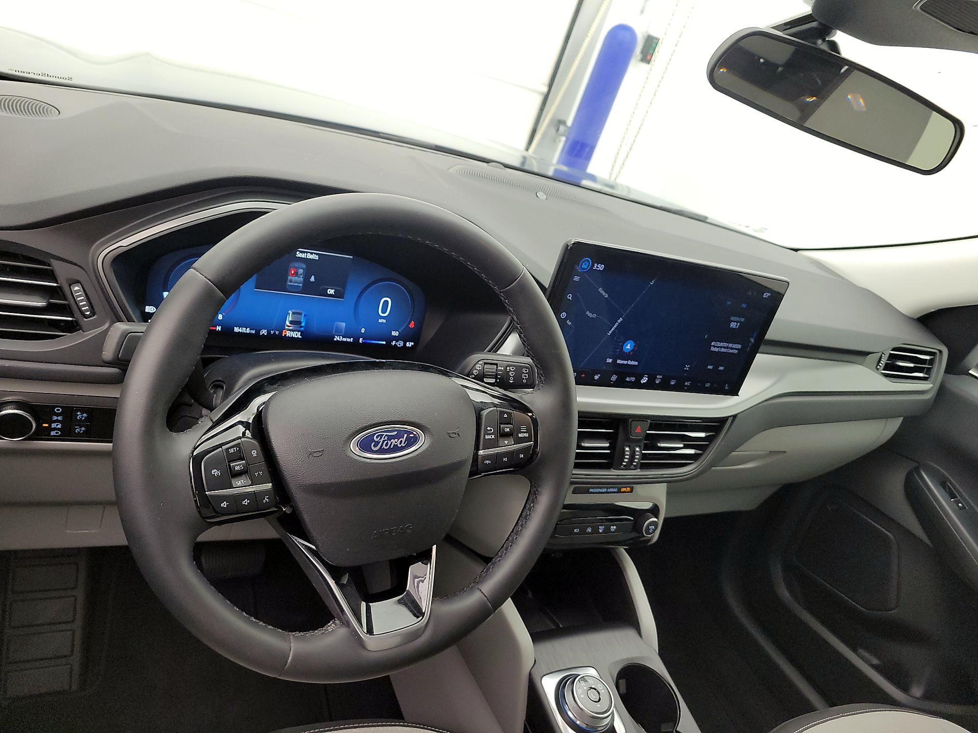 Thumbnail: 2023 Ford Escape - 9