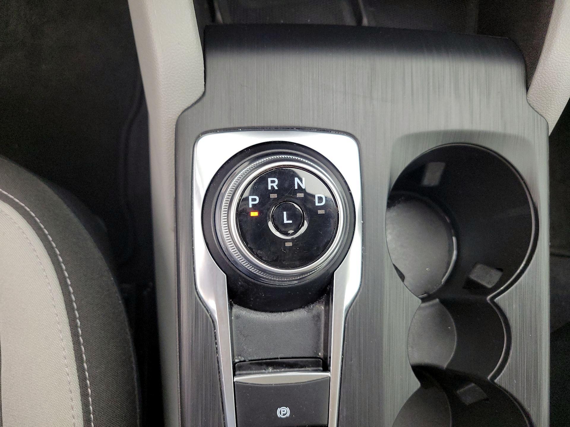 Thumbnail: 2023 Ford Escape - 18