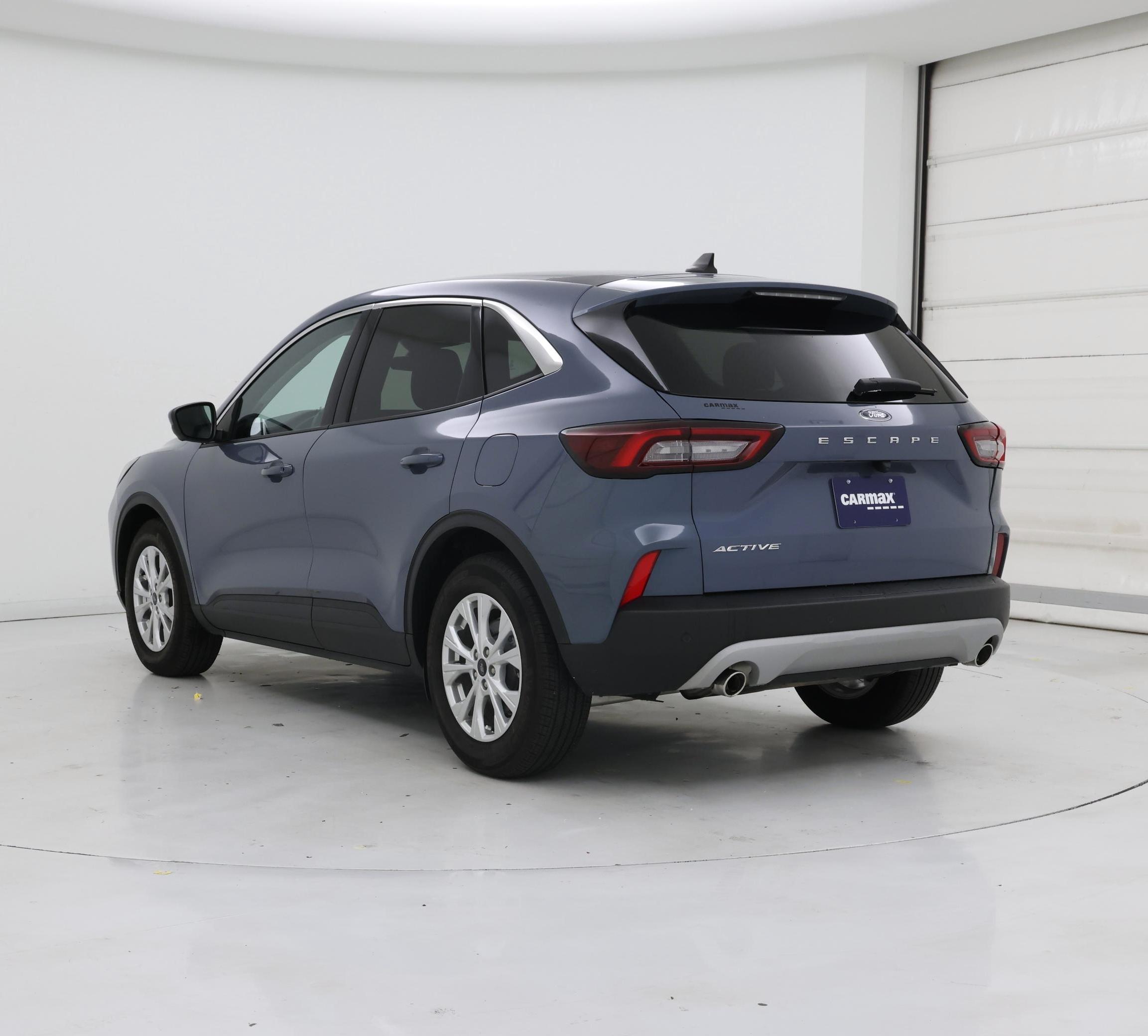 Thumbnail: 2023 Ford Escape - 2