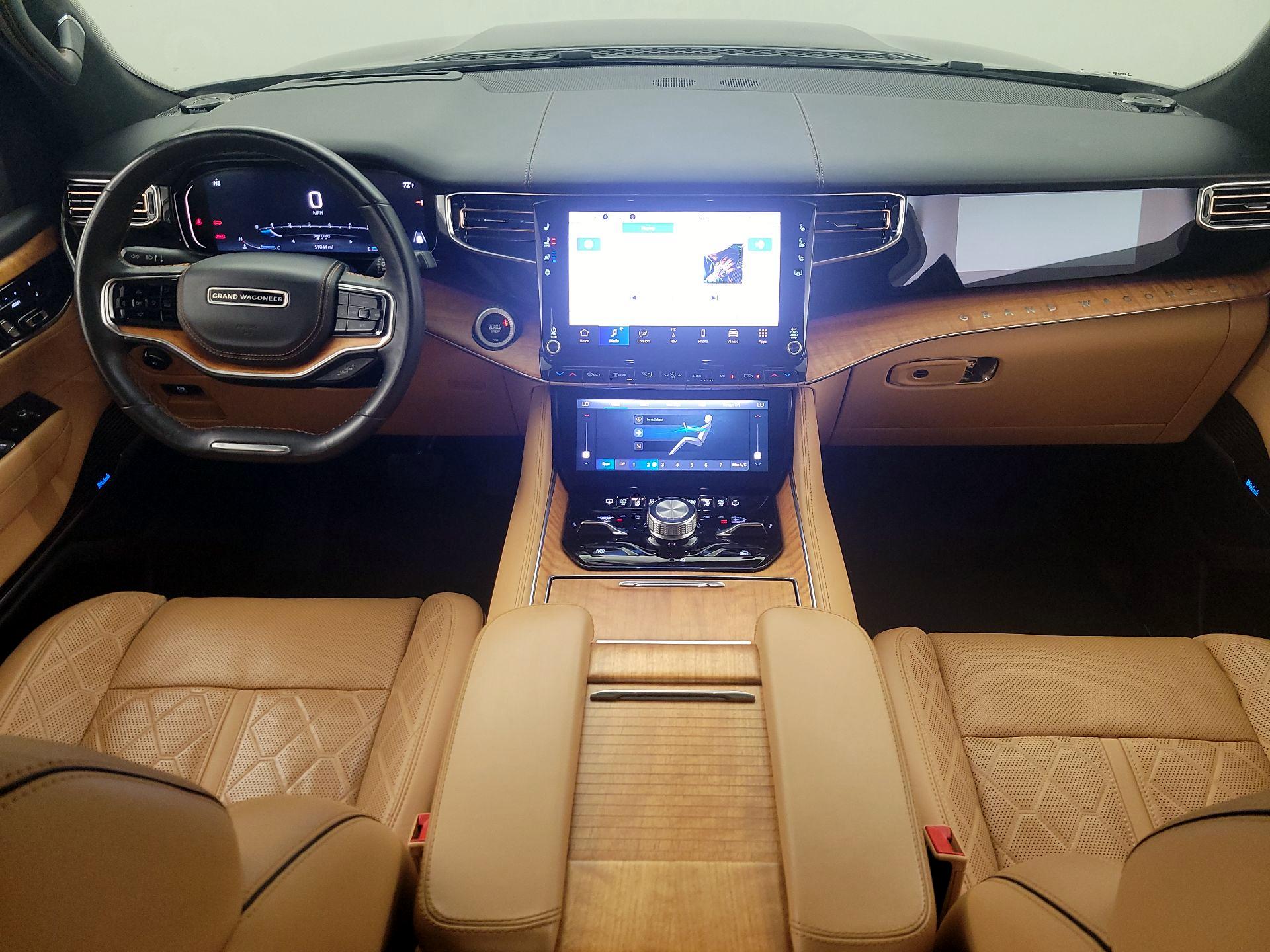 Thumbnail: 2022 Jeep Grand Wagoneer - 9