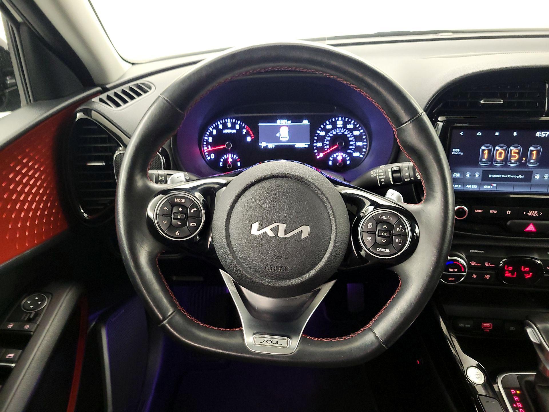 Thumbnail: 2022 Kia Soul - 10