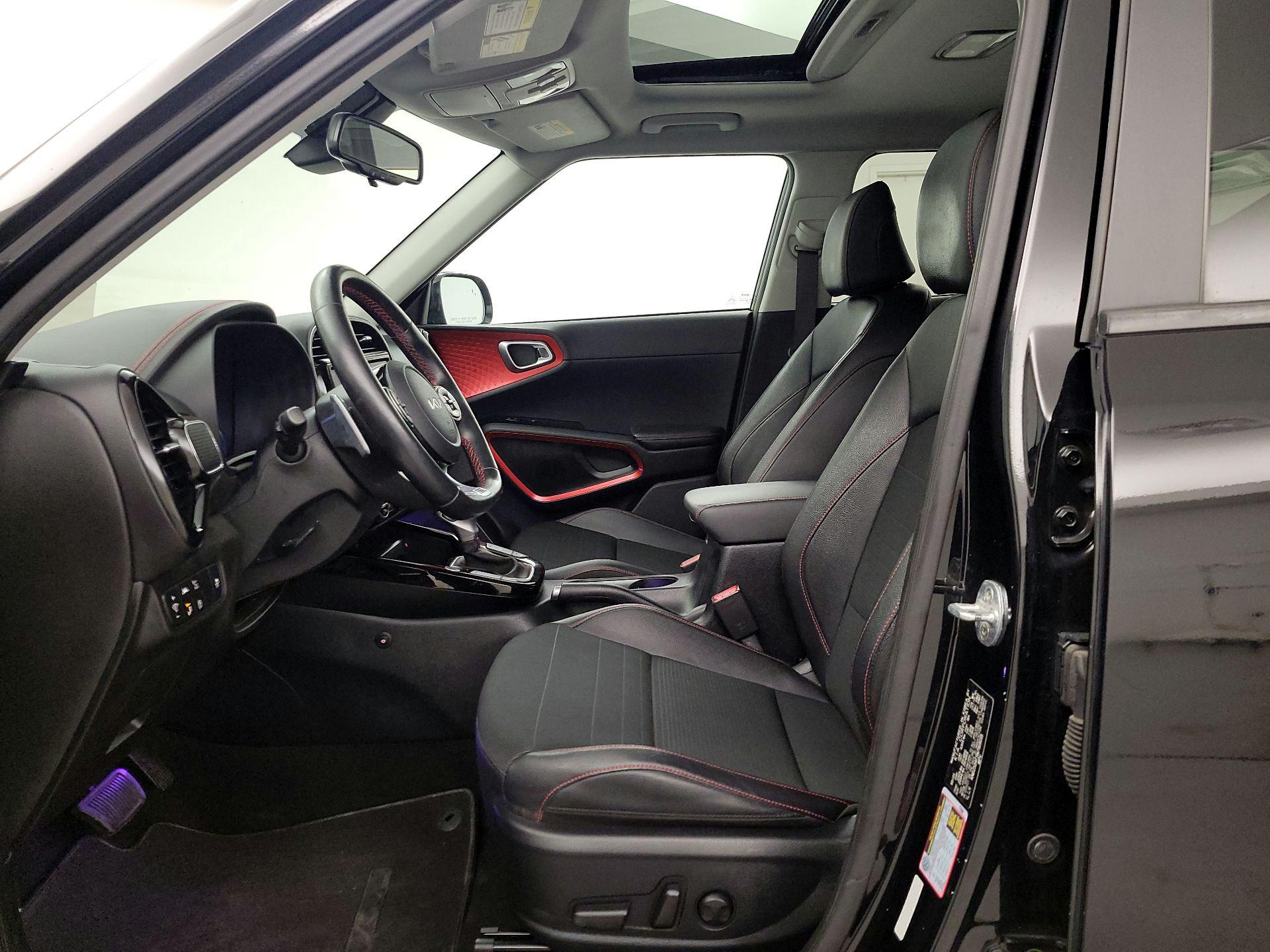 Thumbnail: 2022 Kia Soul - 11