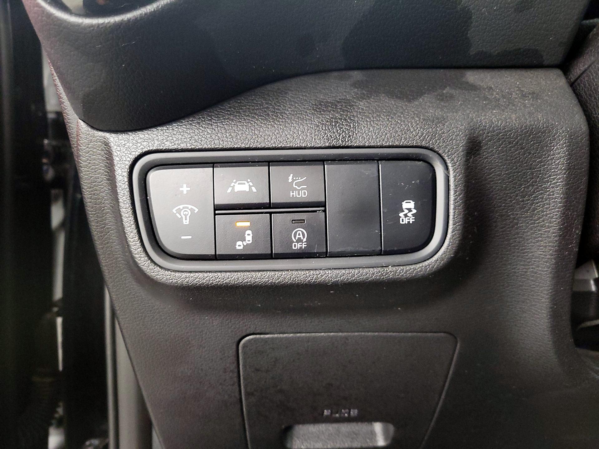 Thumbnail: 2022 Kia Soul - 13