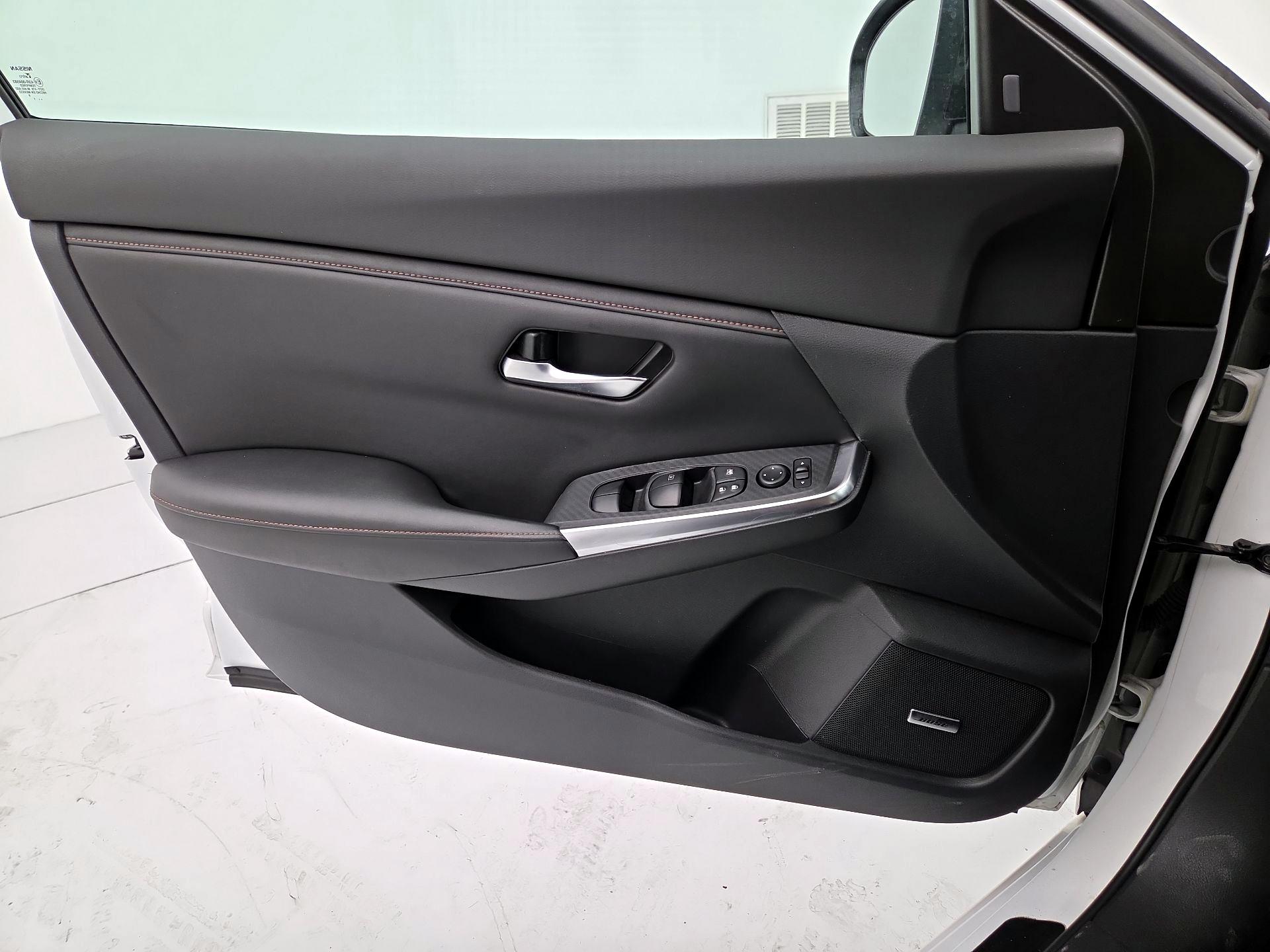 Thumbnail: 2021 Nissan Sentra - 12