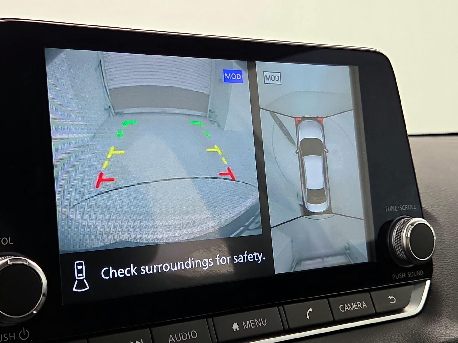 Thumbnail: 2021 Nissan Sentra - 14