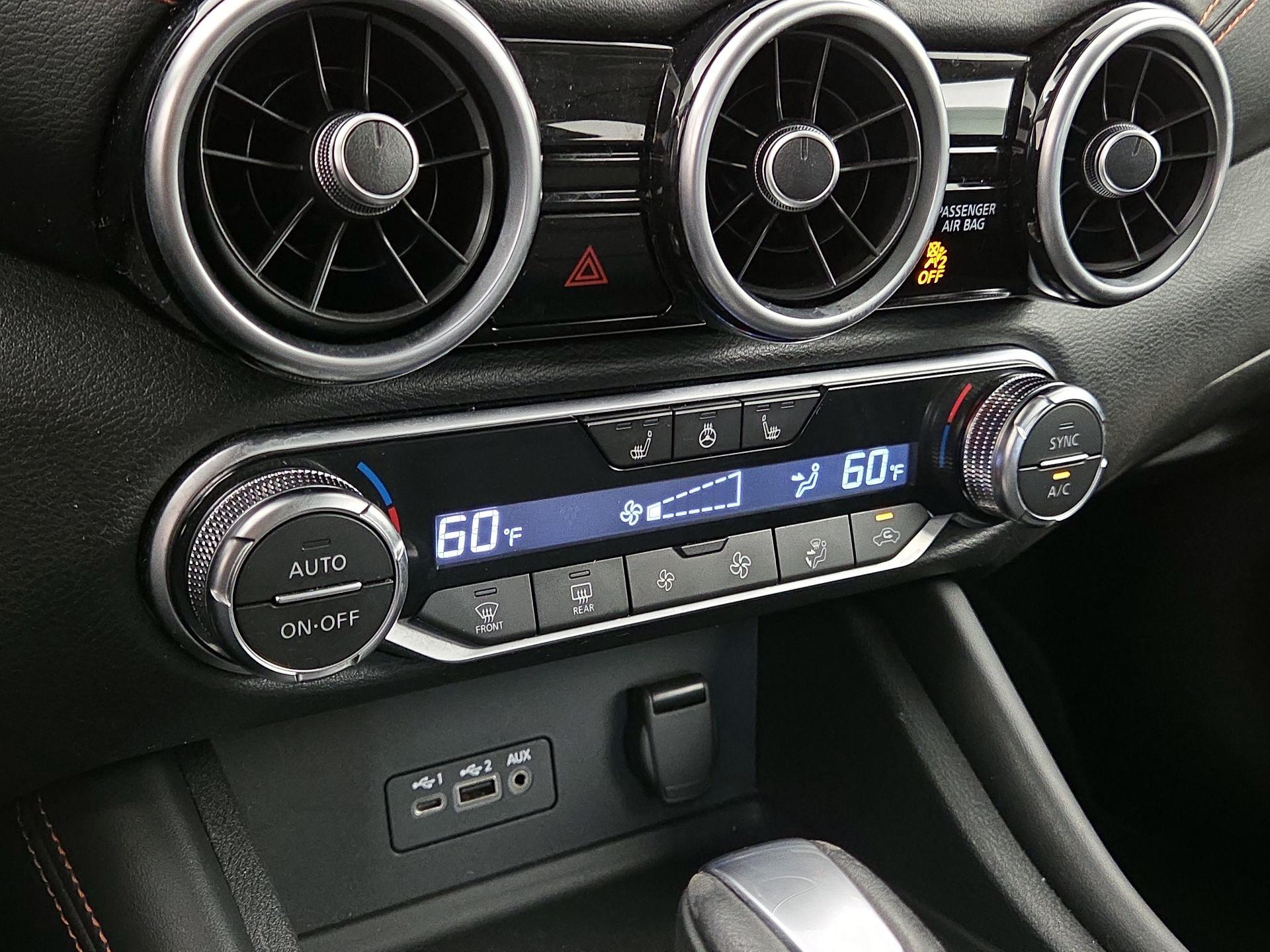 Thumbnail: 2021 Nissan Sentra - 16