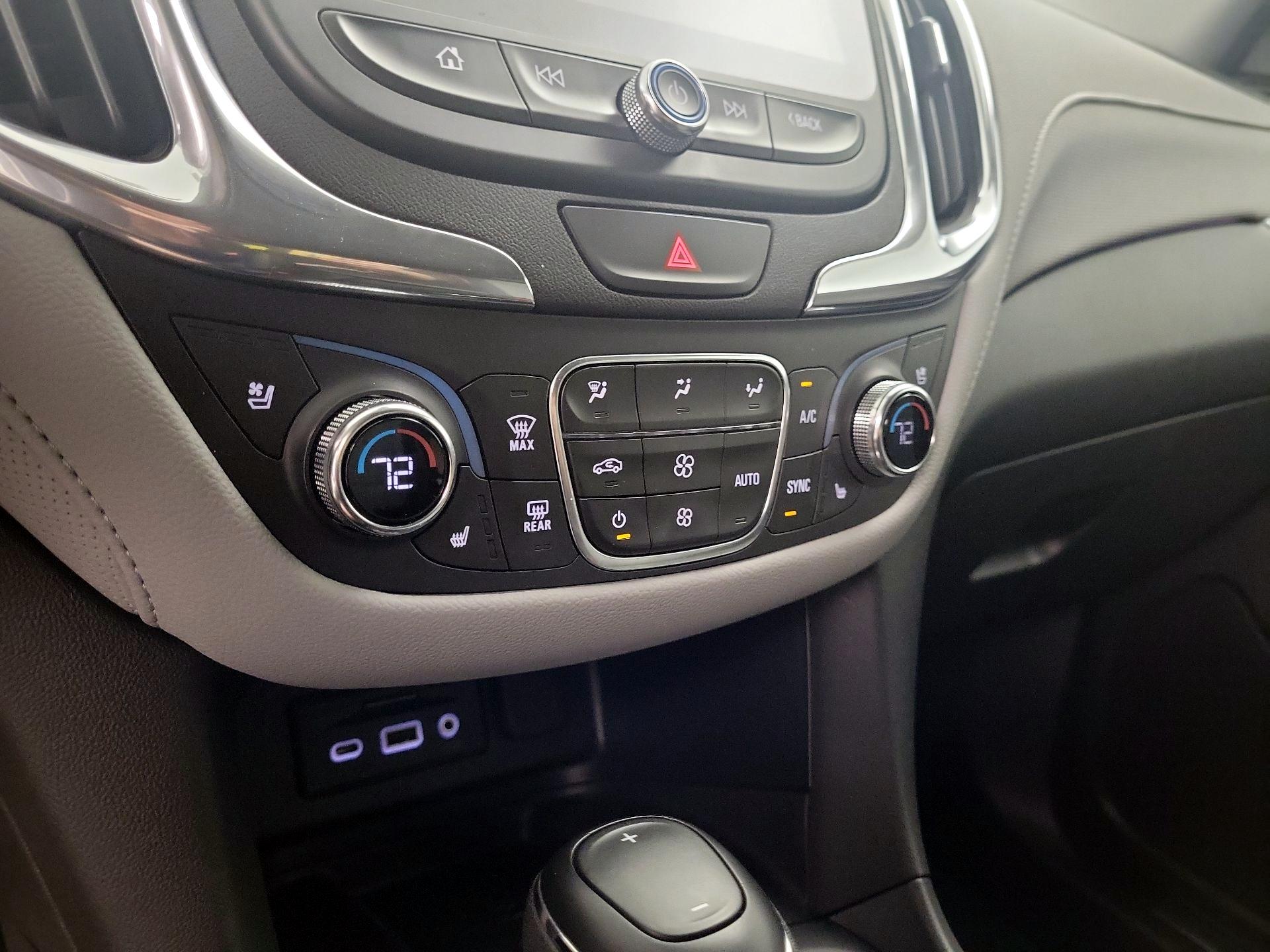 Thumbnail: 2020 Chevrolet Equinox - 17