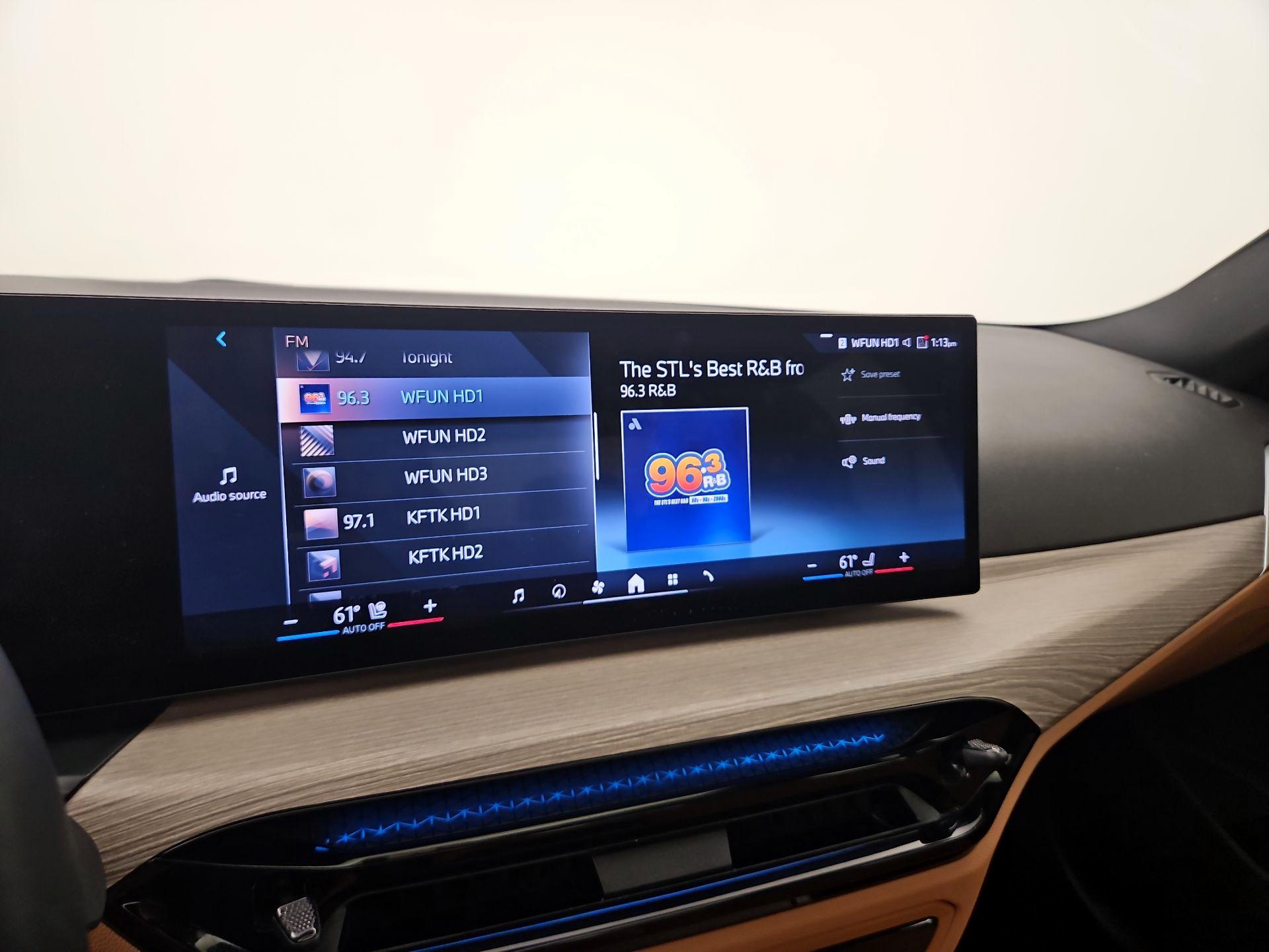 Thumbnail: 2025 BMW 3 Series - 16