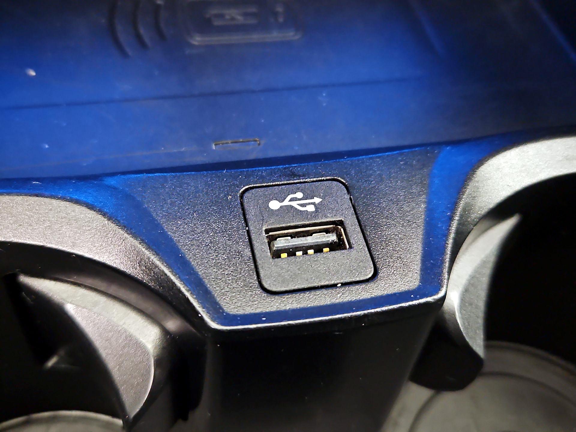 Thumbnail: 2025 BMW 3 Series - 19