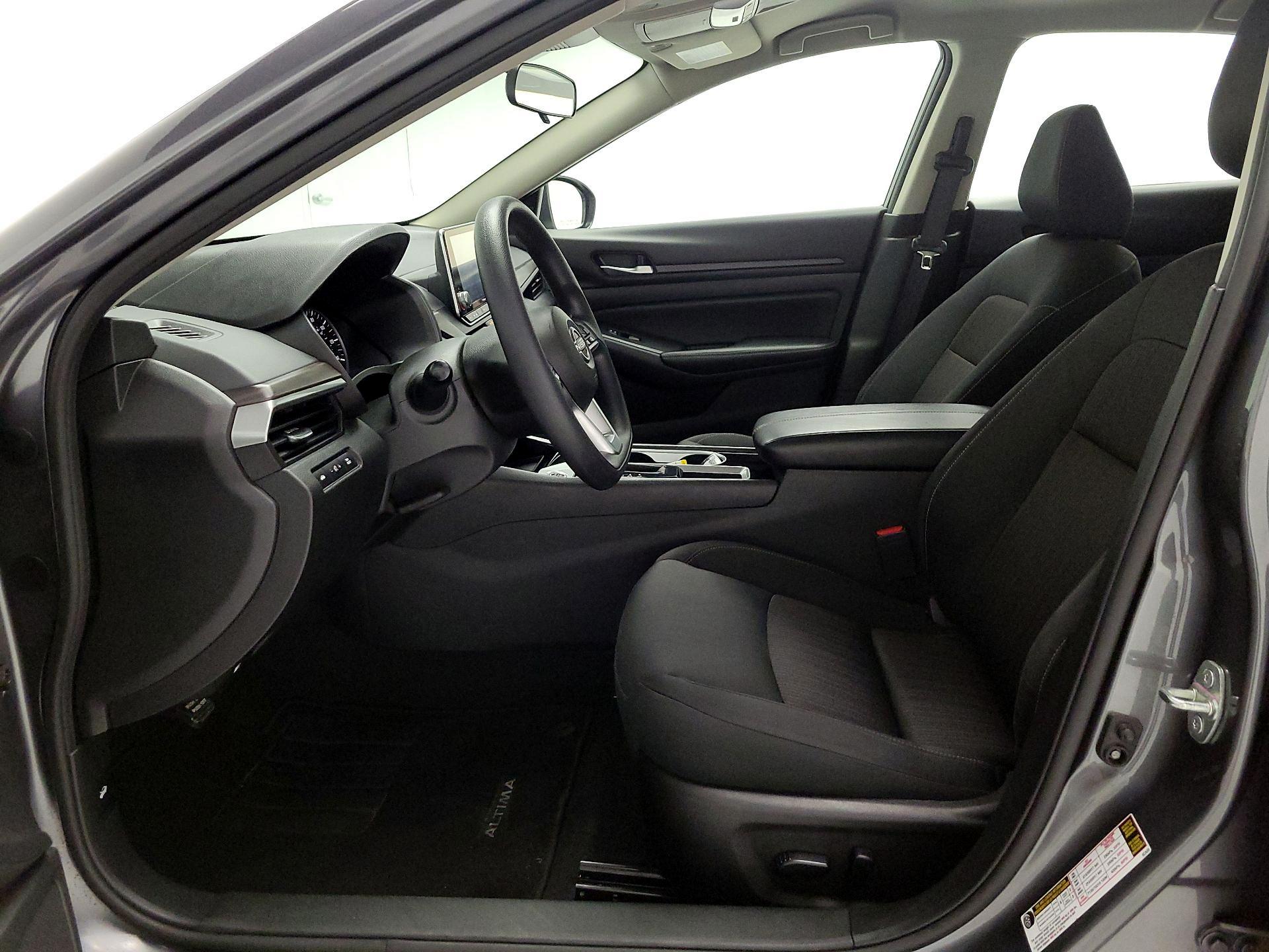 Thumbnail: 2024 Nissan Altima - 11